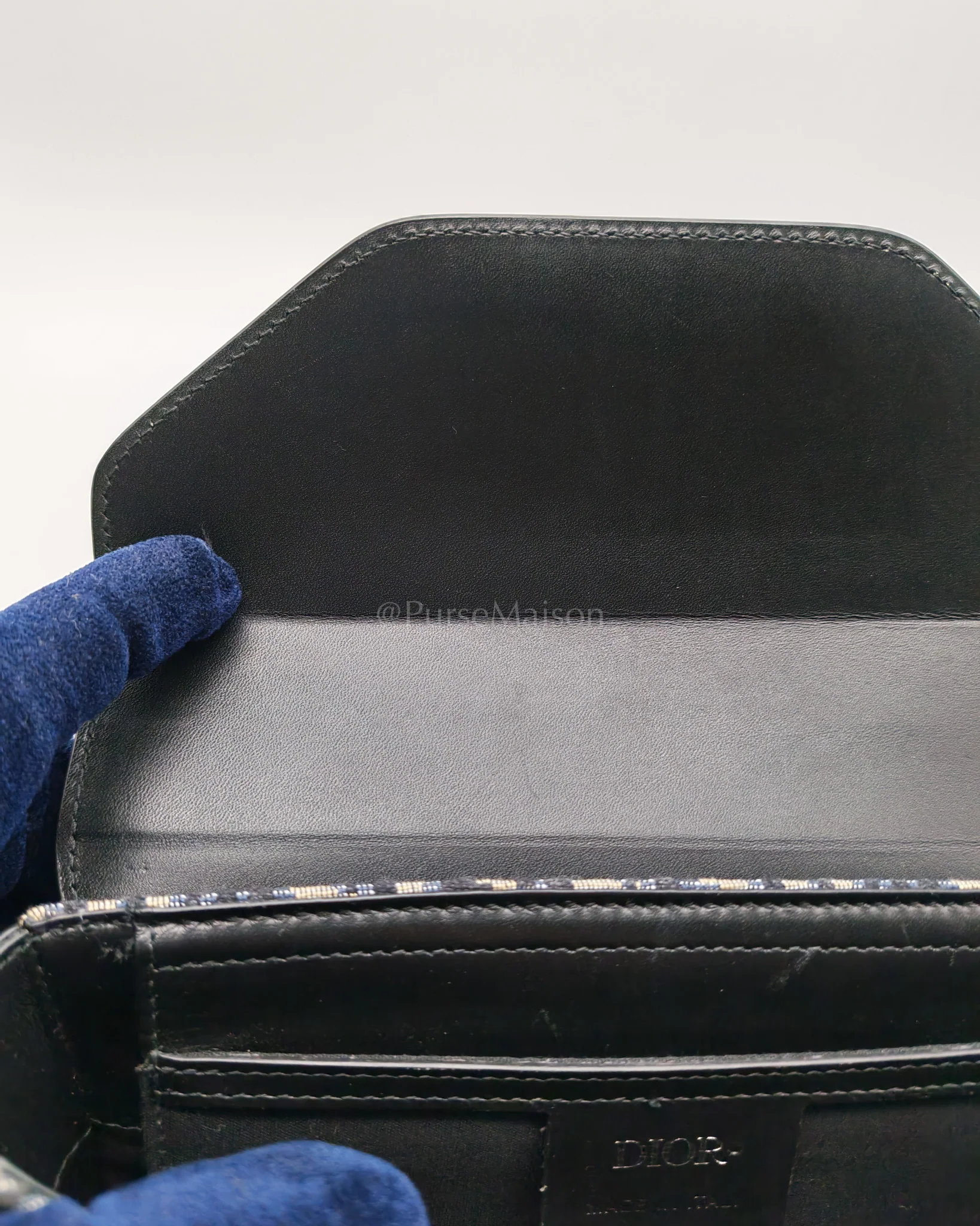 Christian Dior Oblique Jacquard Clasp Lock Messenger Bag - Image 24