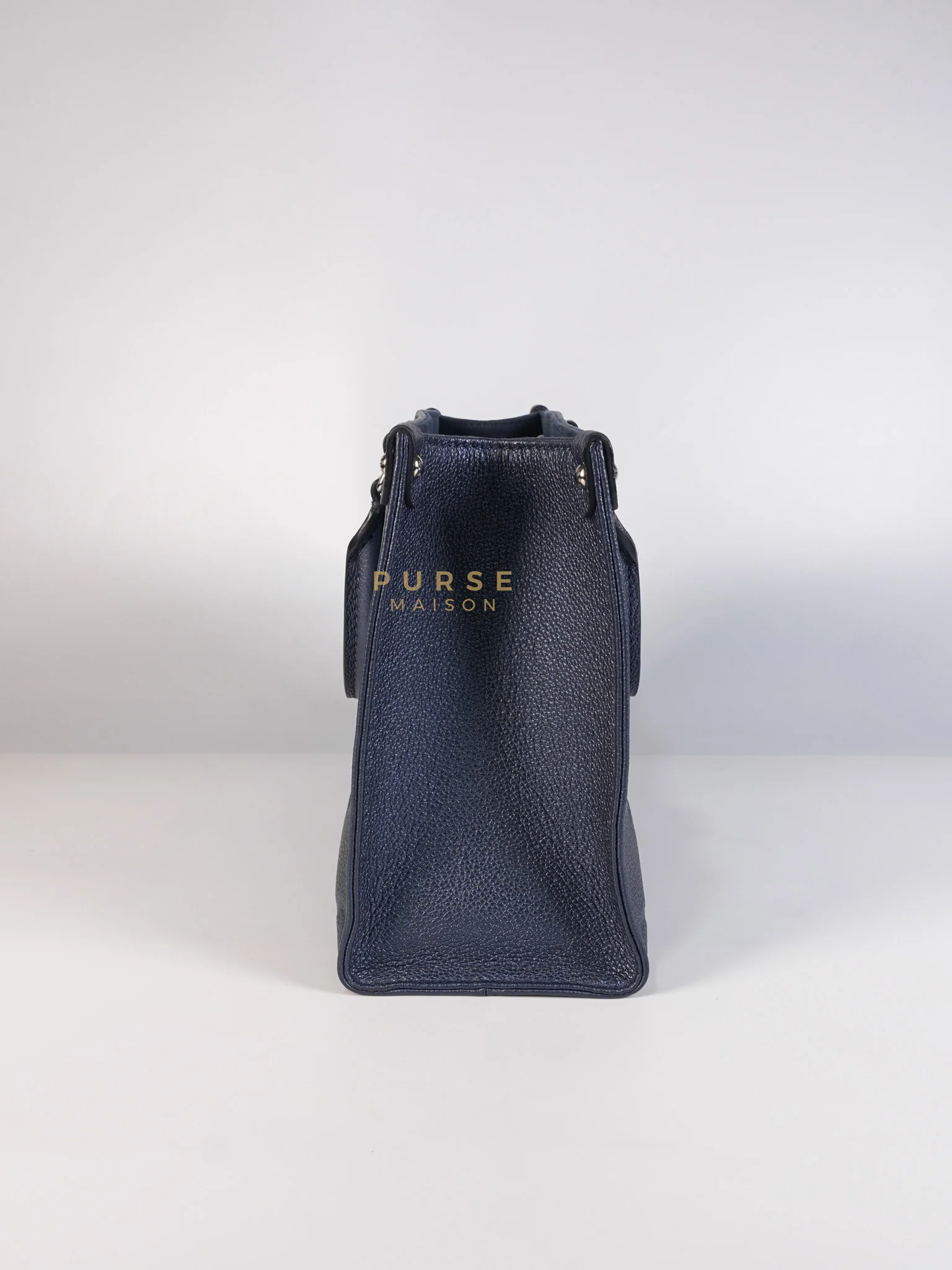 Louis Vuitton OnTheGo (OTG) PM Navy Nacre Metallic Empreinte Giant Monogram (Microchip) - Image 5