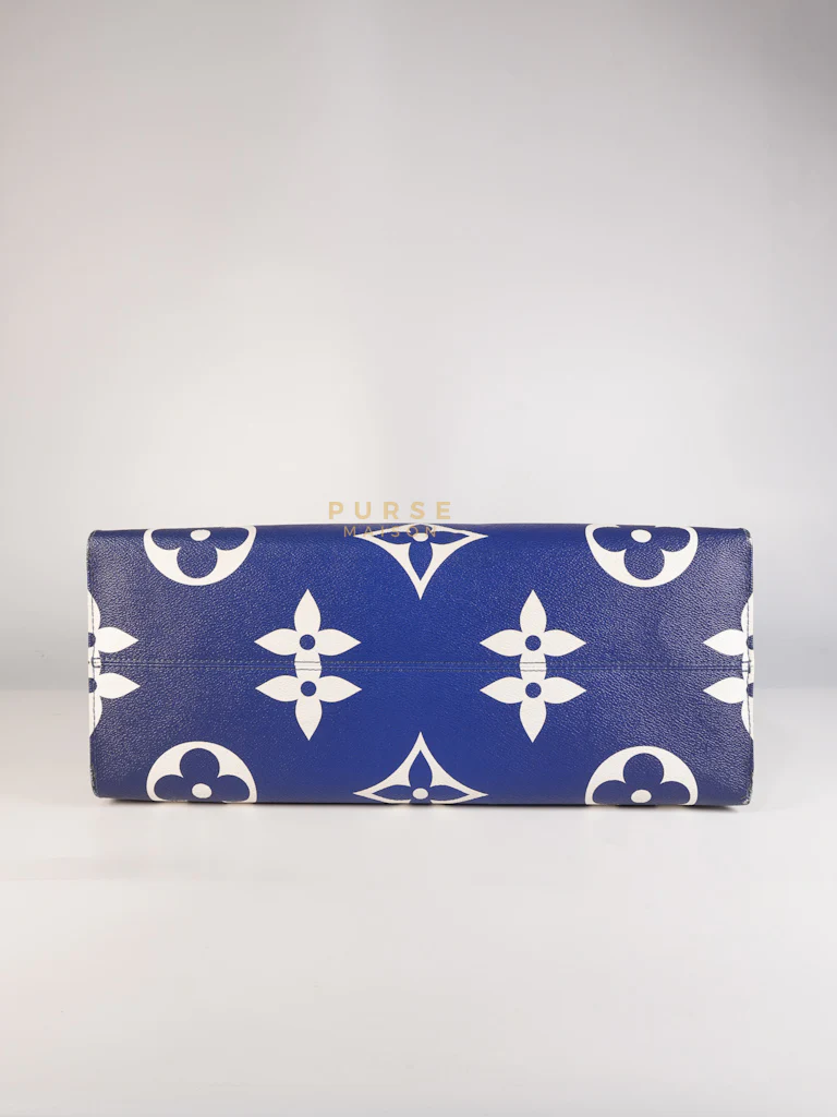 Louis Vuitton OnTheGo GM Tote Bag Limited Edition in Blue Escale Monogram Giant & Silver Hardware (Date Code: FL026) - Image 7