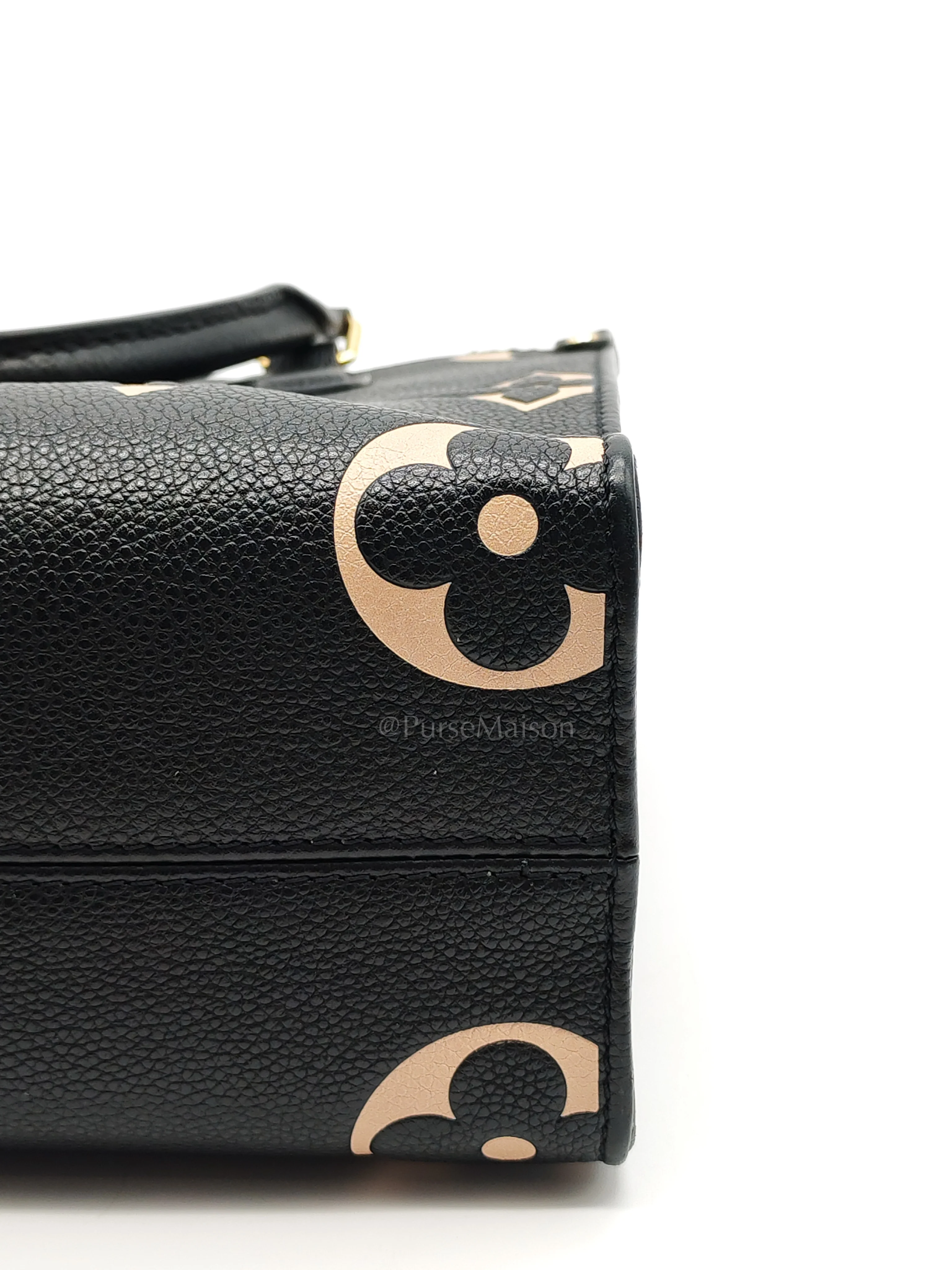 Louis Vuitton OnTheGo (OTG) PM in Bicolor Black/Creme Monogram Giant Empreinte & Gold Hardware Microchip - Image 15