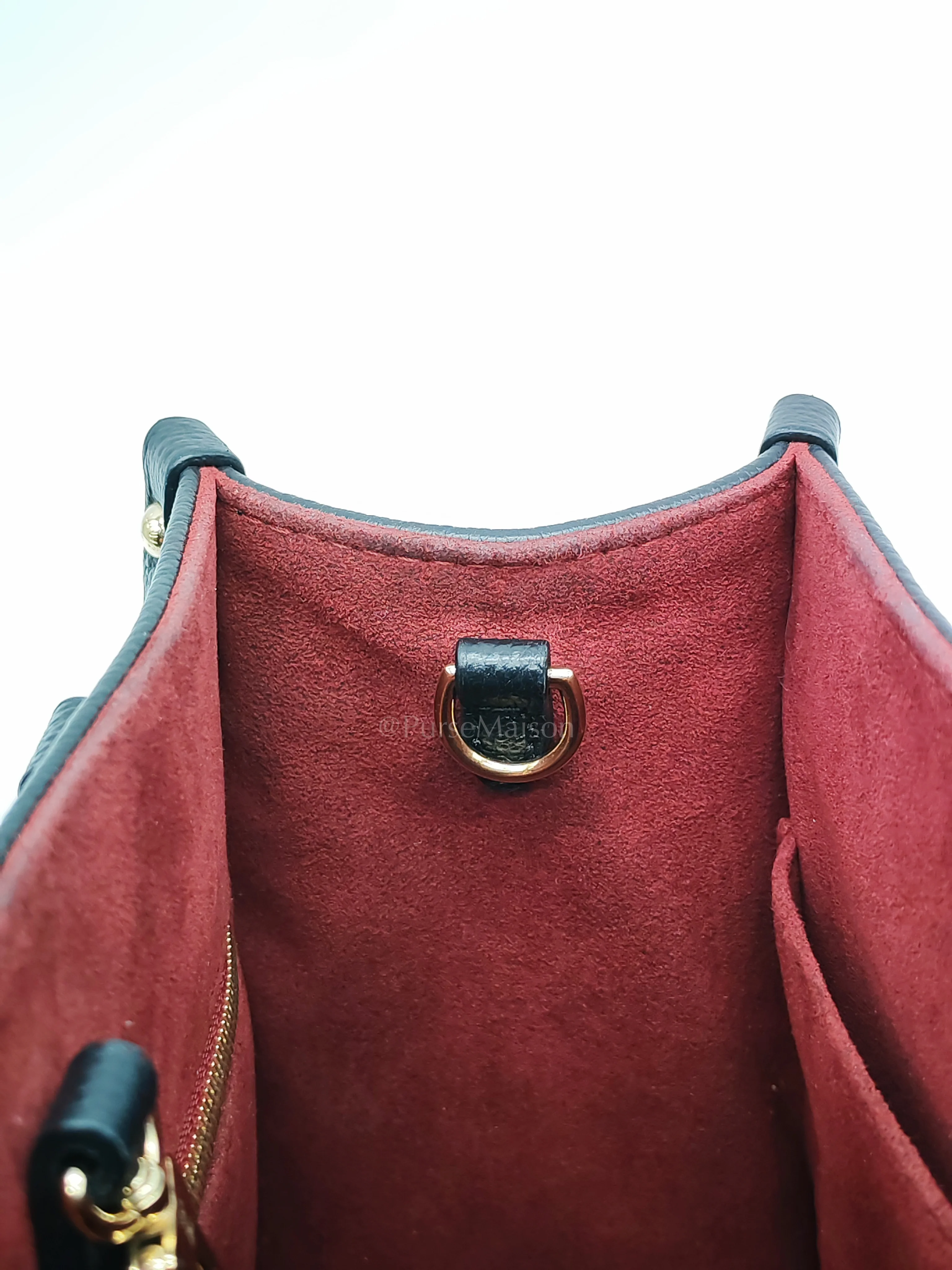 Louis Vuitton OnTheGo (OTG) PM in Bicolor Black/Creme Monogram Giant Empreinte & Gold Hardware Microchip - Image 24
