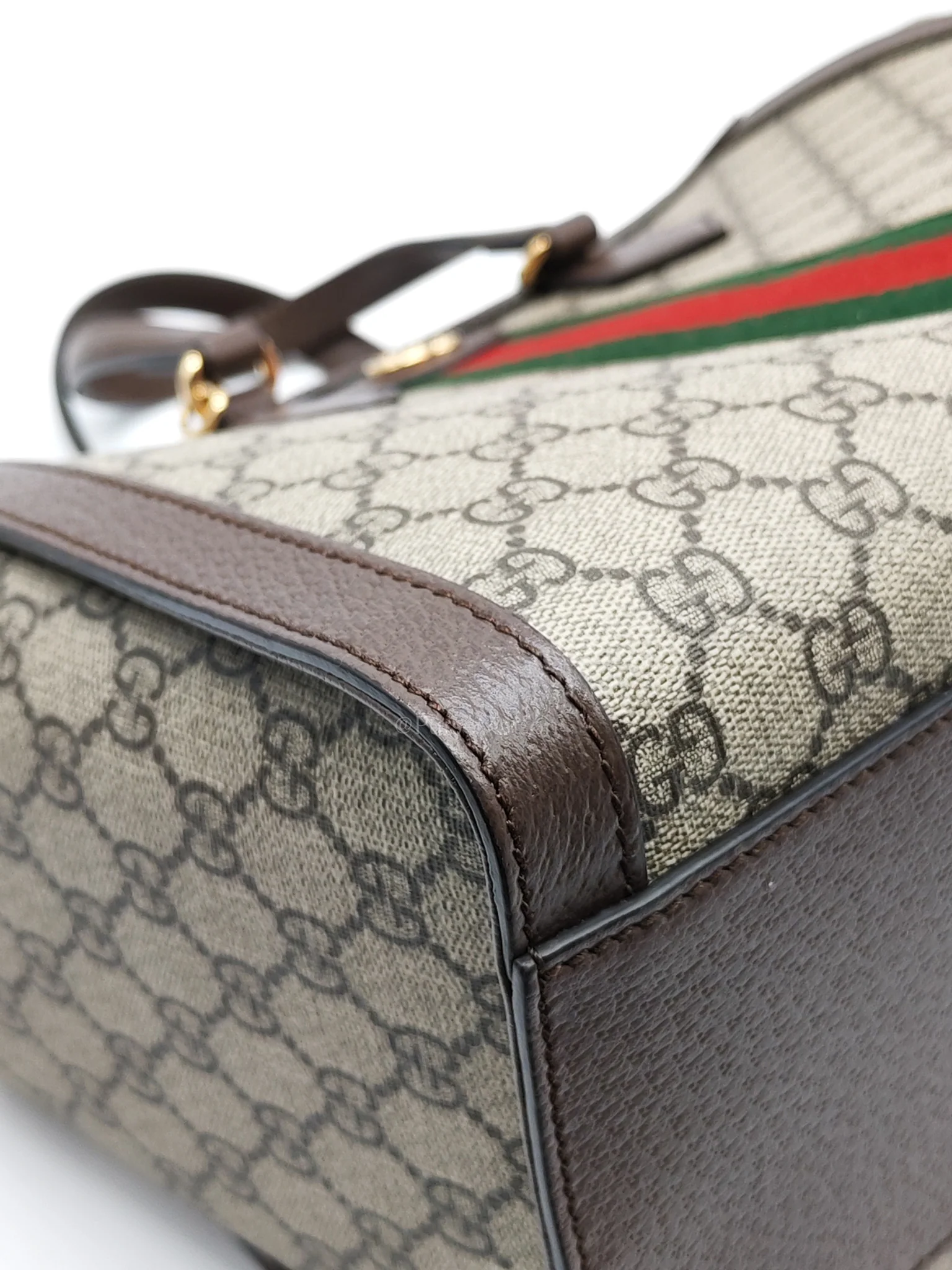 Gucci Ophidia Medium Tote Bag in GG Supreme Monogram Web Canvas & Gold Hardware - Image 8