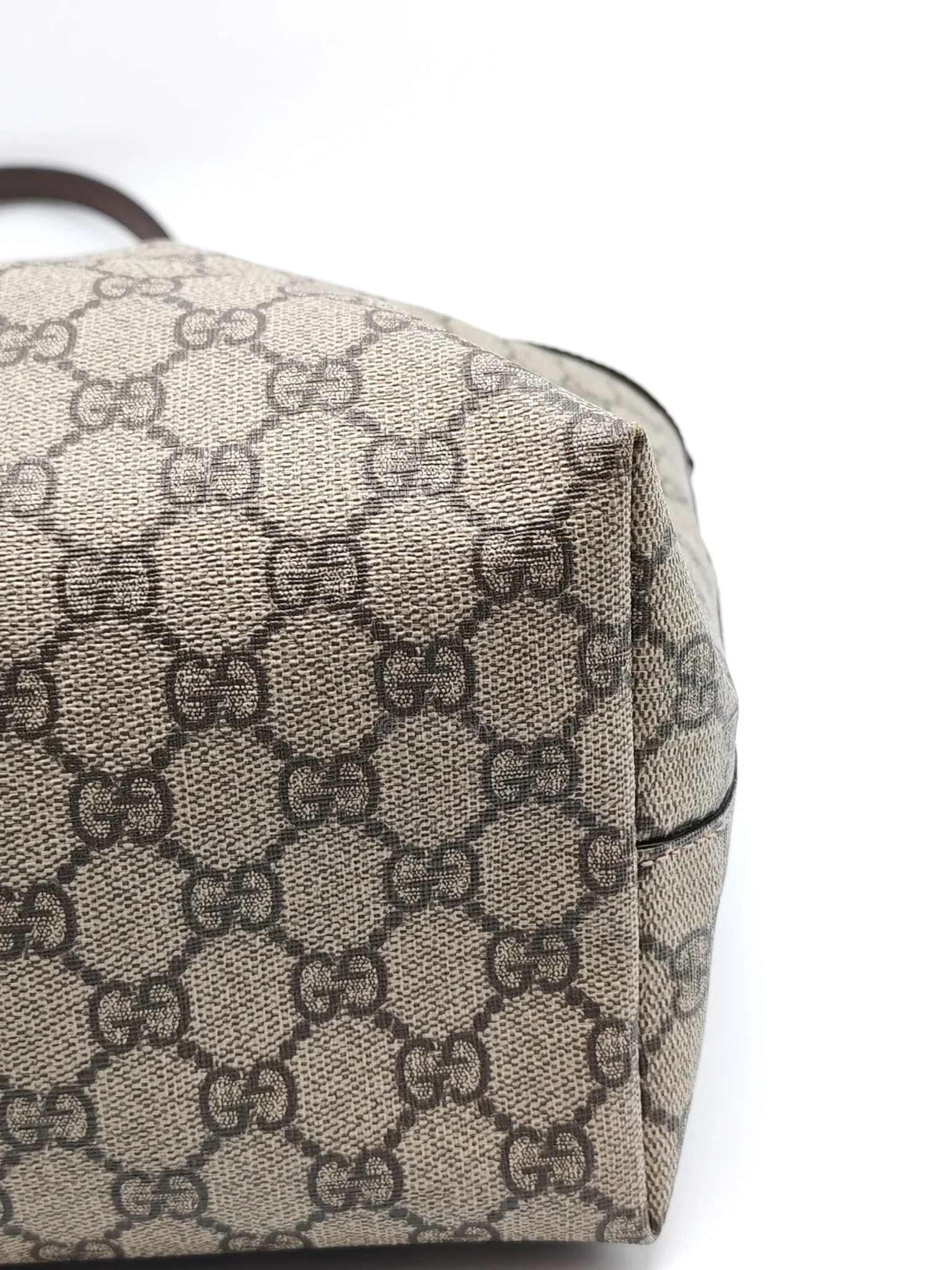 Gucci Ophidia Tote Bag in GG Supreme Canvas & Gold Hardware - Image 15