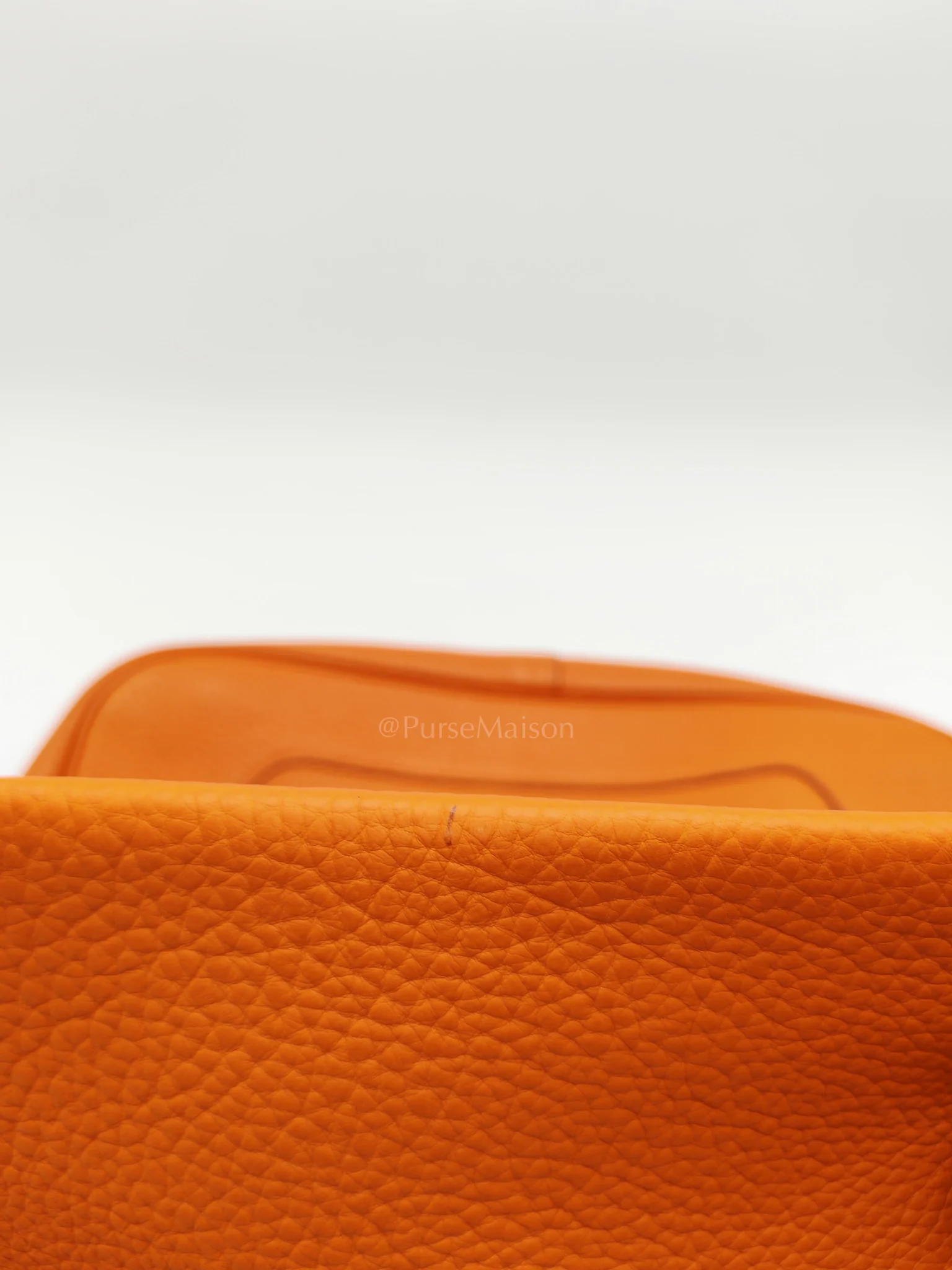 Hermes Orange Clemence Trim Shoulder Bag - Image 28