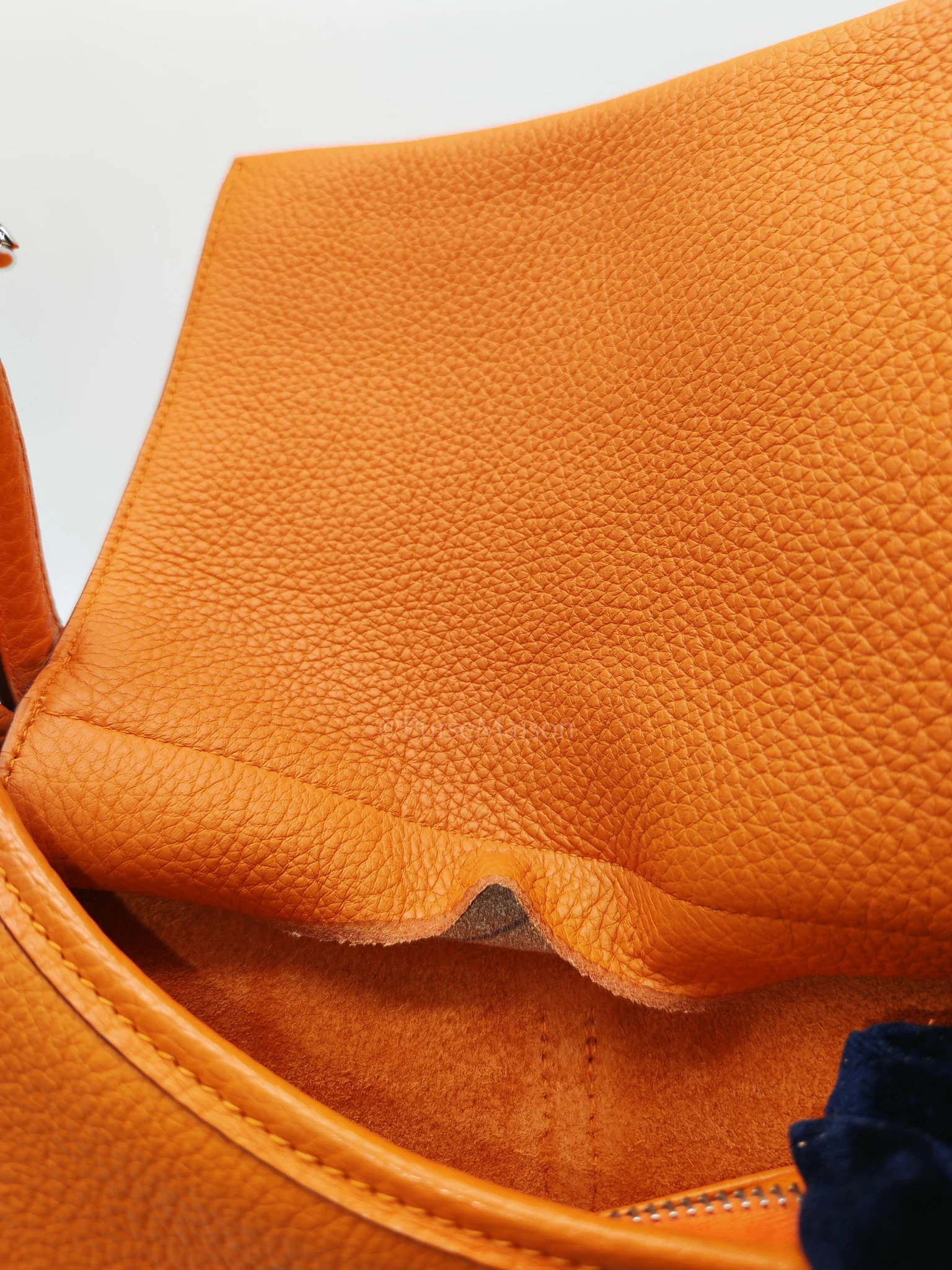 Hermes Orange Clemence Trim Shoulder Bag - Image 29