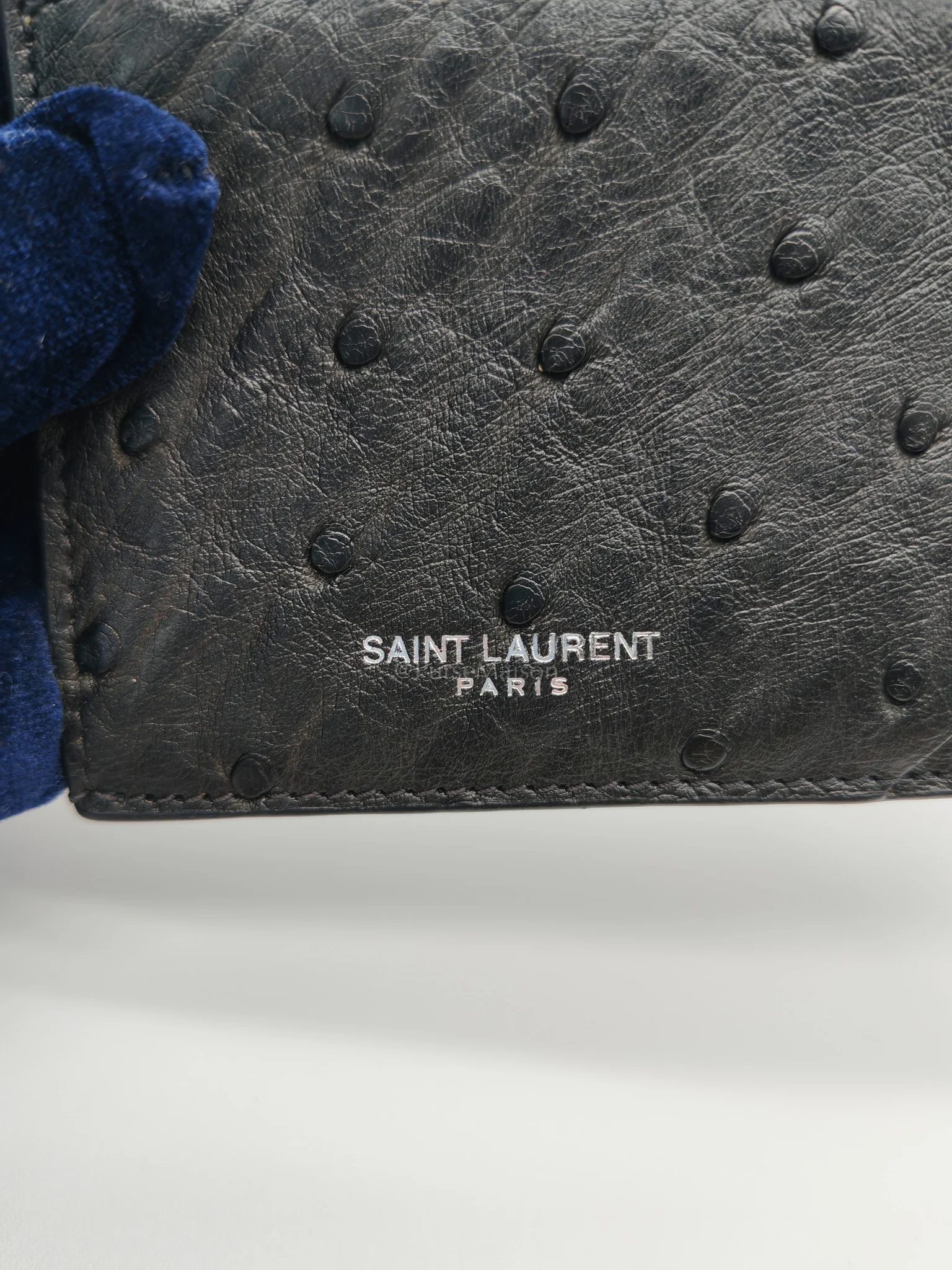 Louis Vuitton Ostrich Leather Zippy Card Holder - Image 16