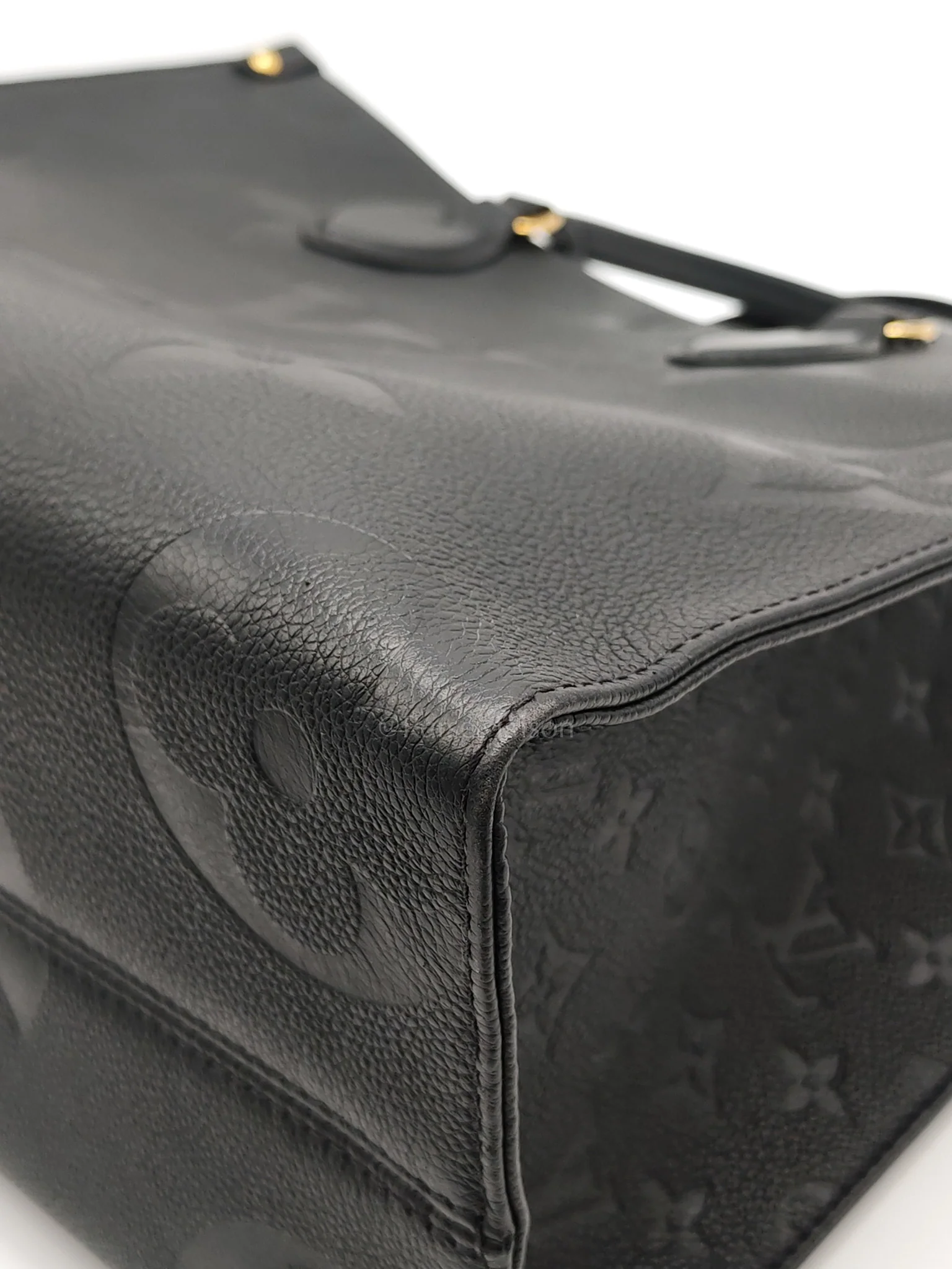Louis Vuitton OnTheGo (OTG) MM in Black Empreinte Leather Tote Bag (Microchip) - Image 10
