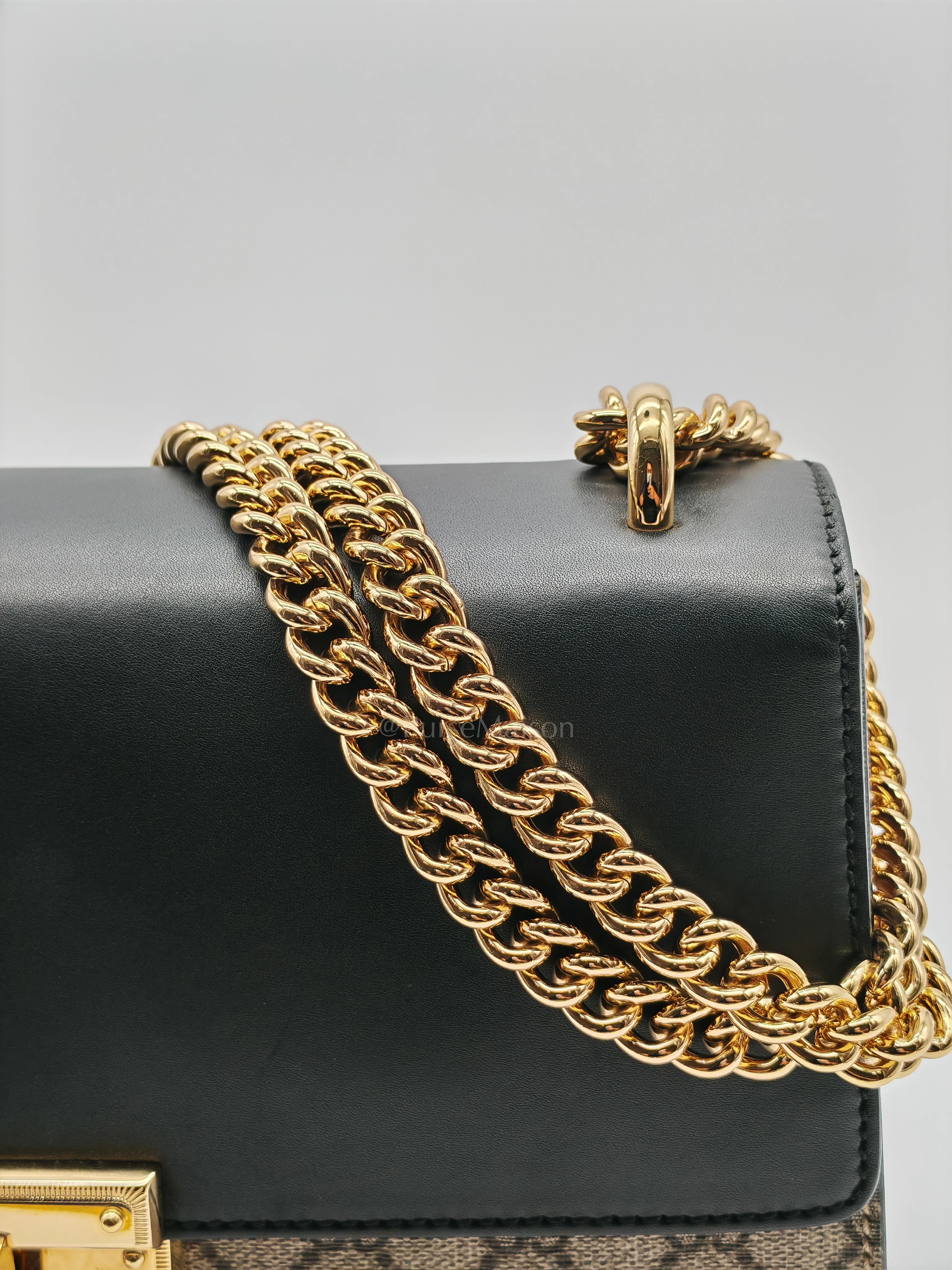 Gucci Padlock Shoulder Bag Medium in GG Supreme Canvas & Gold Hardware - Image 20