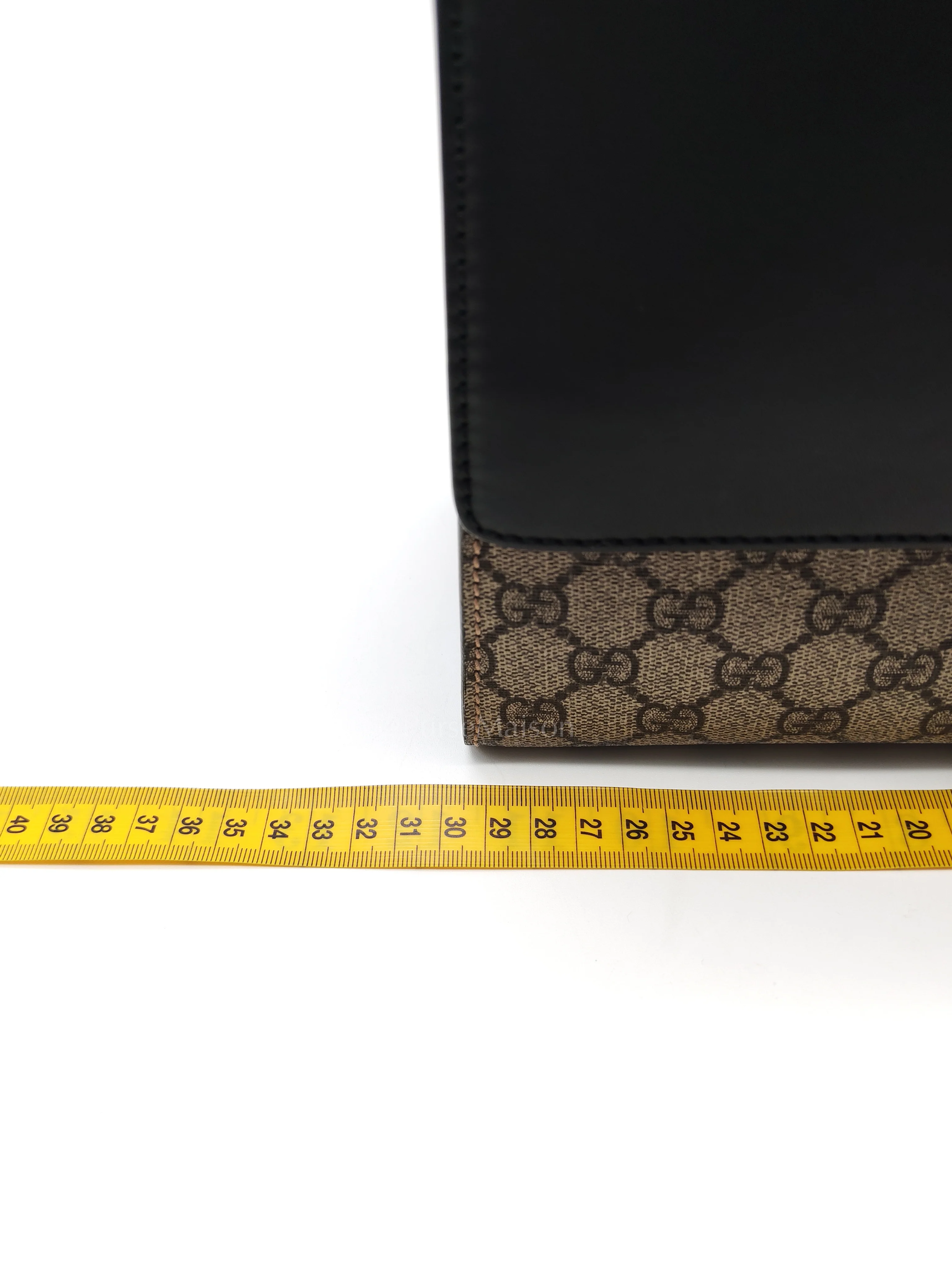 Gucci Padlock Shoulder Bag Medium in GG Supreme Canvas & Gold Hardware - Image 33