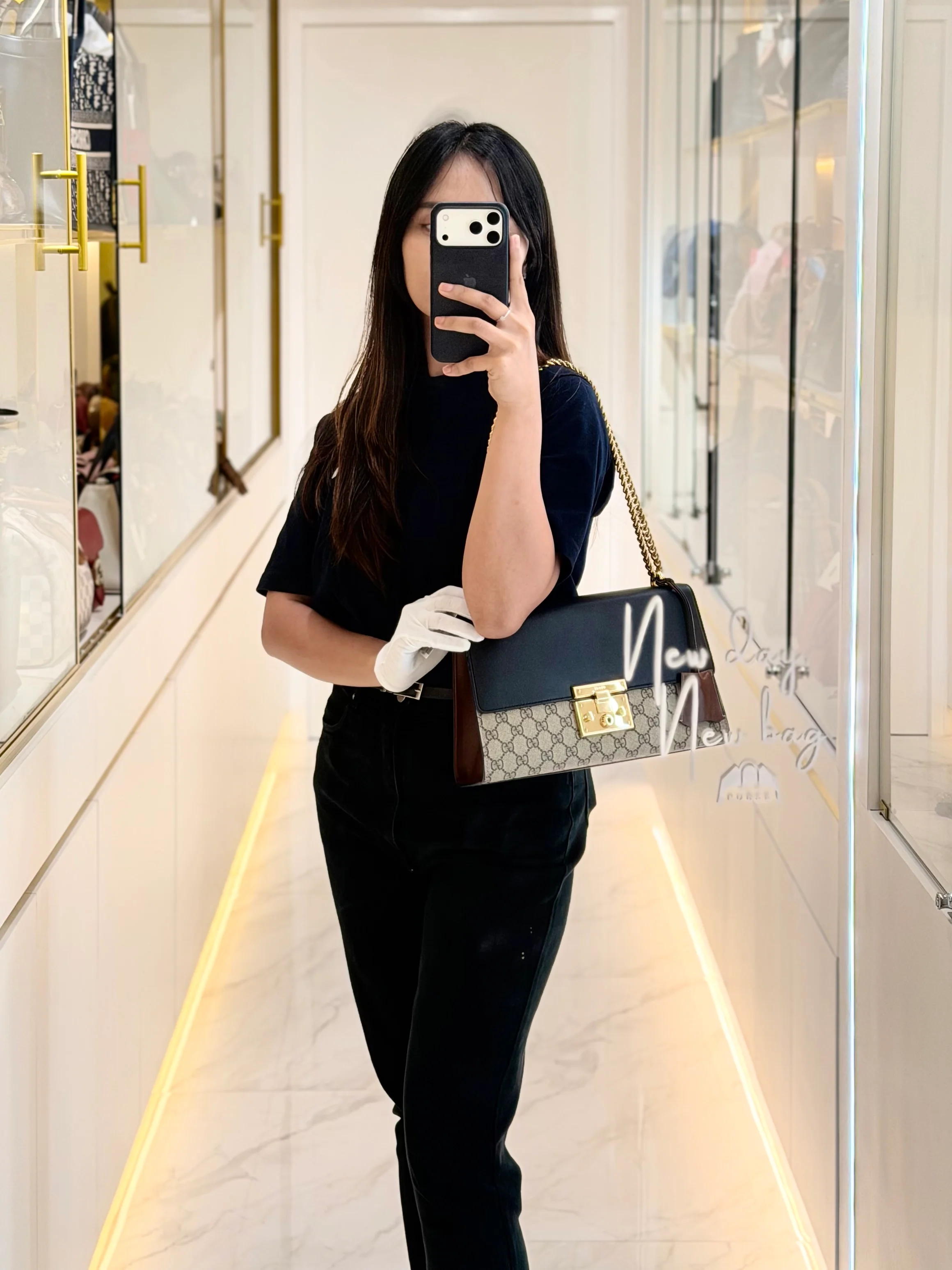 Gucci Padlock Shoulder Bag Medium in GG Supreme Canvas & Gold Hardware - Image 36