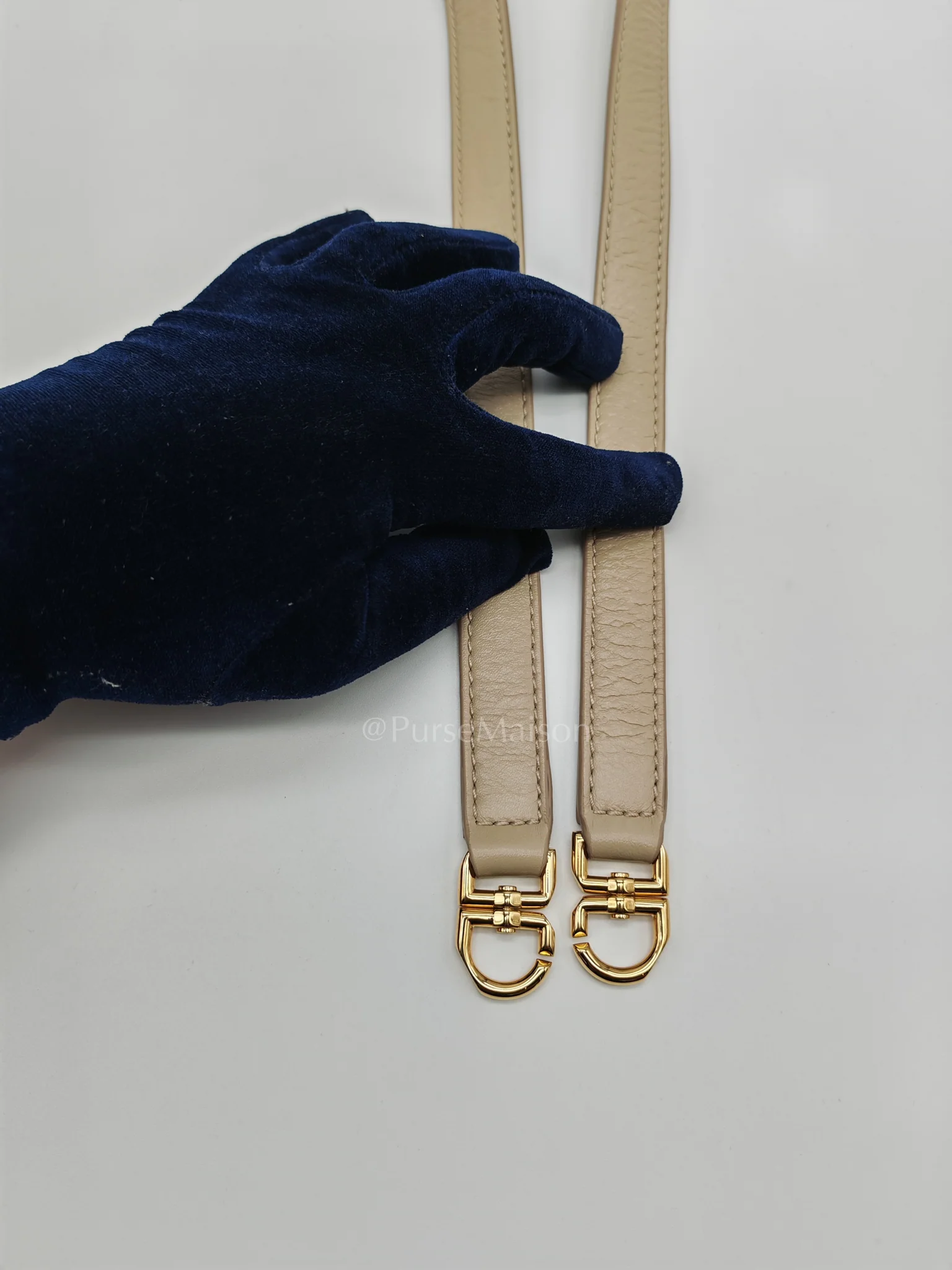 Givenchy Pandora Small in Natural Beige Calfskin Leather Gold Hardware - Image 32