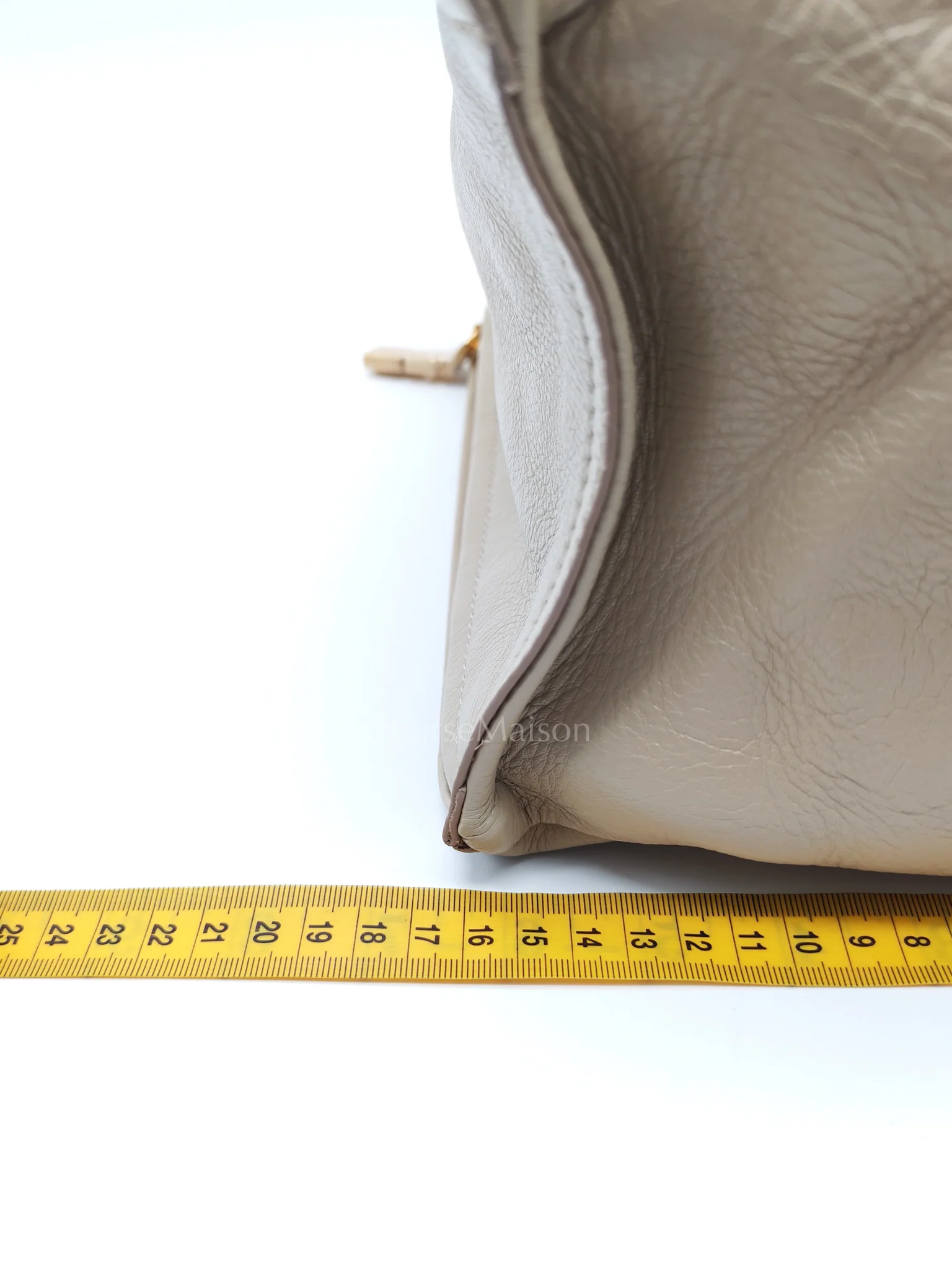 Givenchy Pandora Small in Natural Beige Calfskin Leather Gold Hardware - Image 34