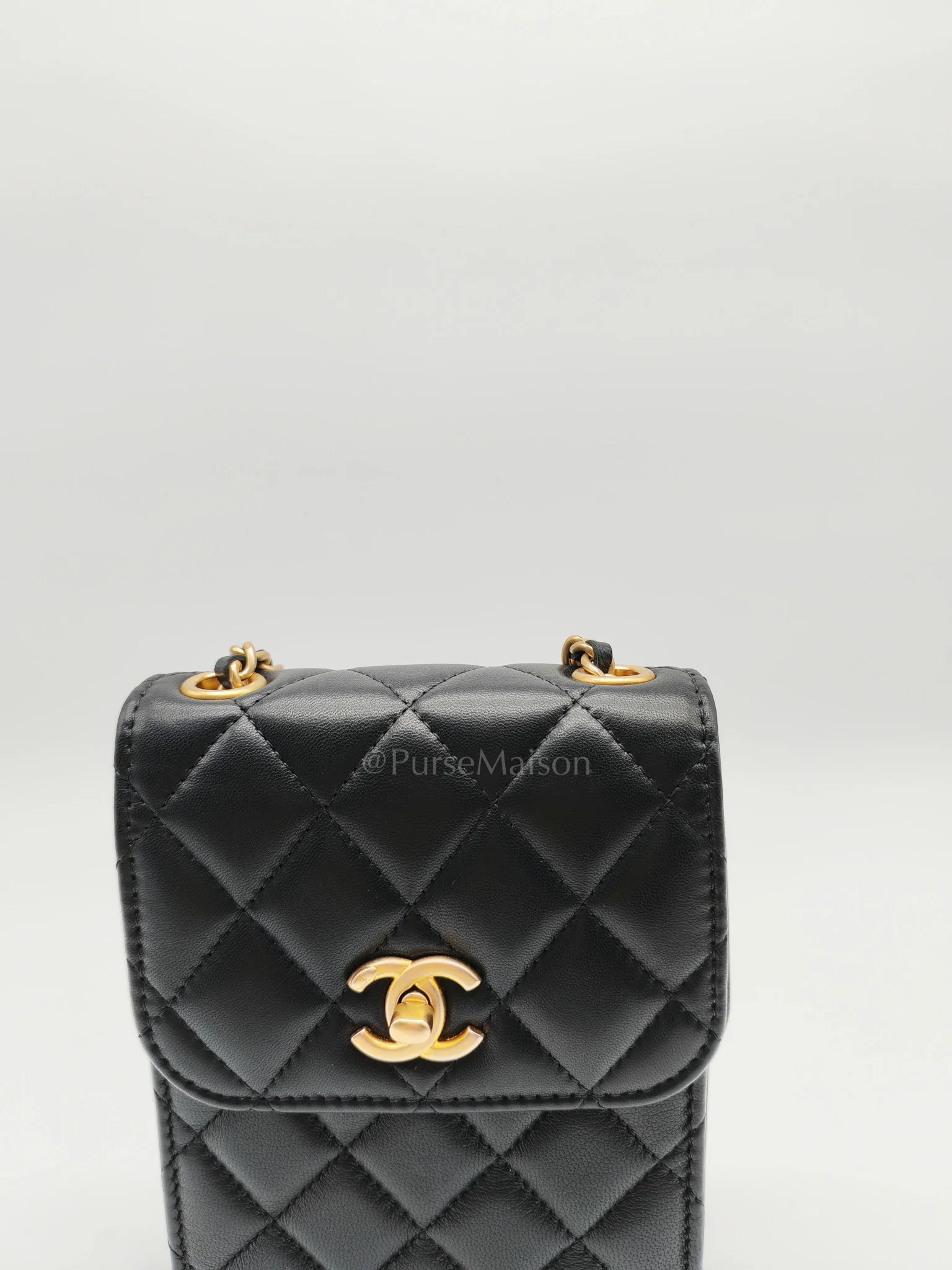 Chanel Phone Holder Pearl Crush Black Lambskin Leather in Aged Gold Hardware (Series 30) - Image 23