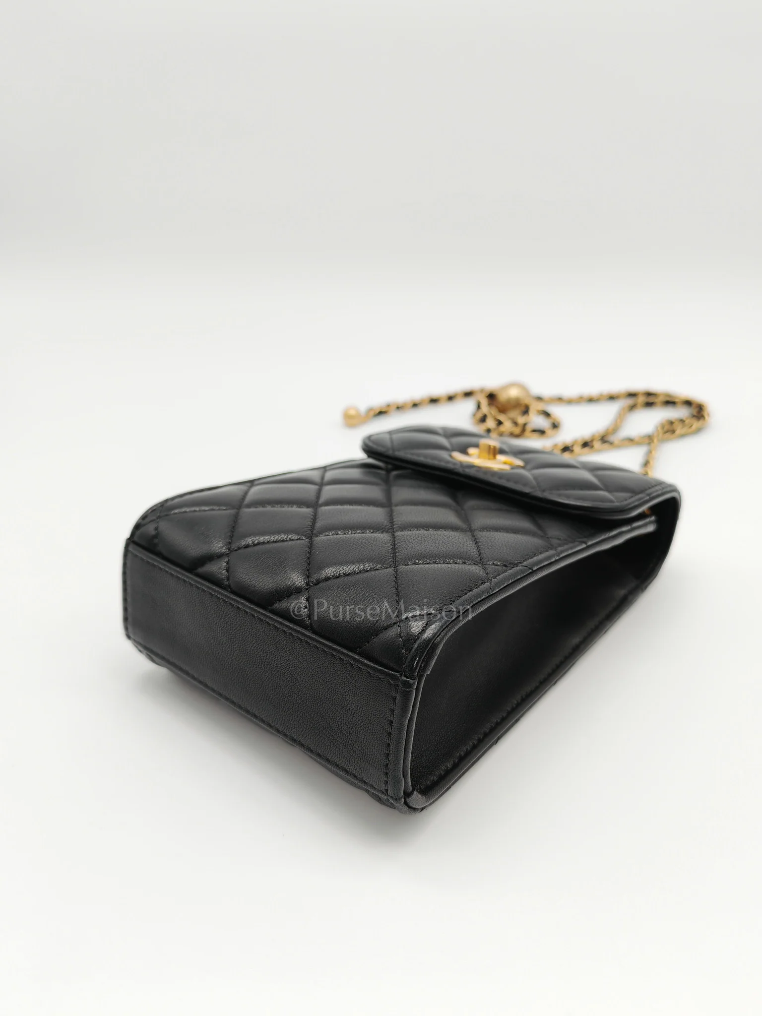 Chanel Phone Holder Pearl Crush Black Lambskin Leather in Aged Gold Hardware (Series 30) - Image 9