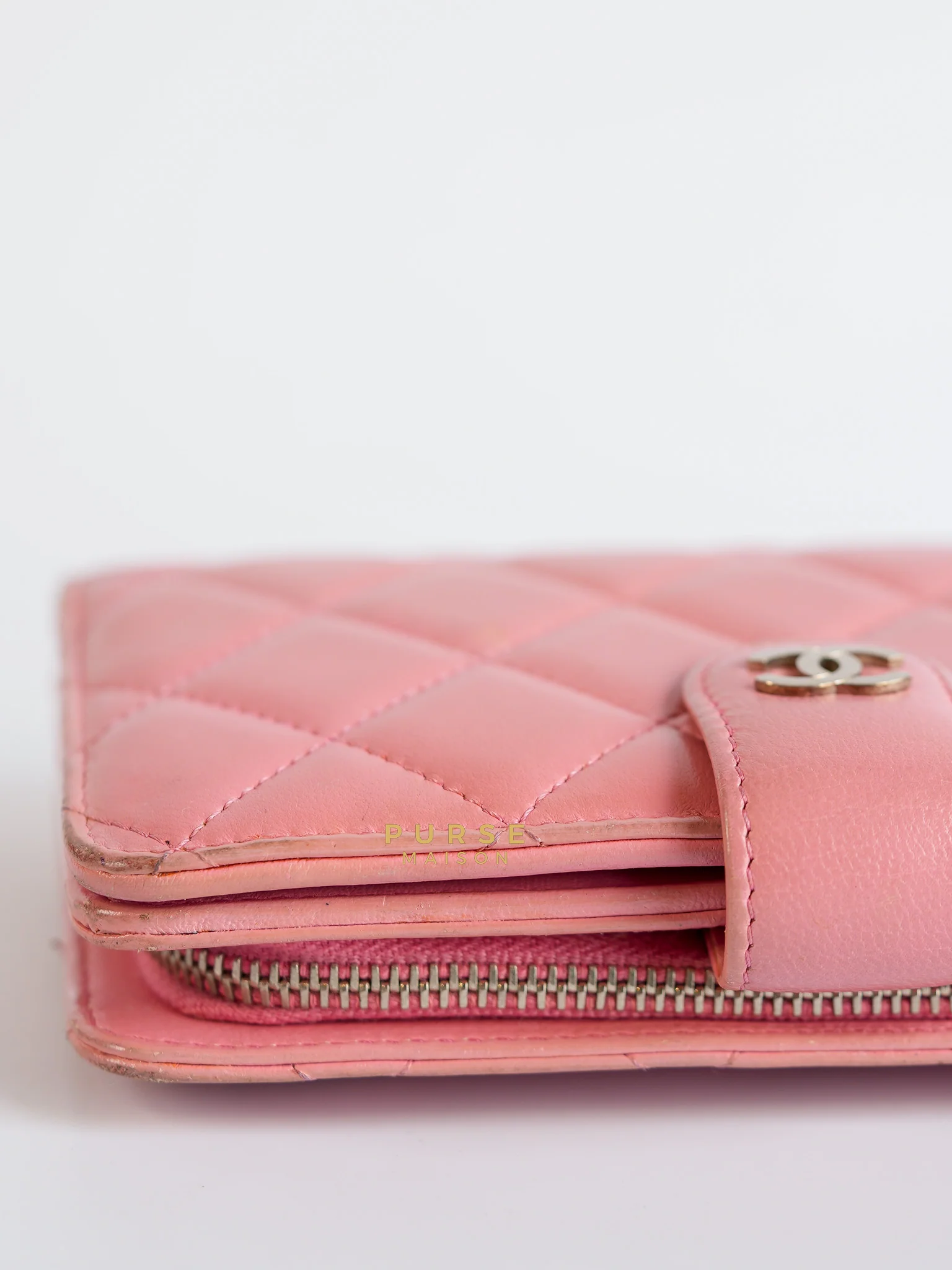 Chanel Bifold Compact Wallet in Pink Lambskin Leather and Silver Hardware Series 16 - Image 21