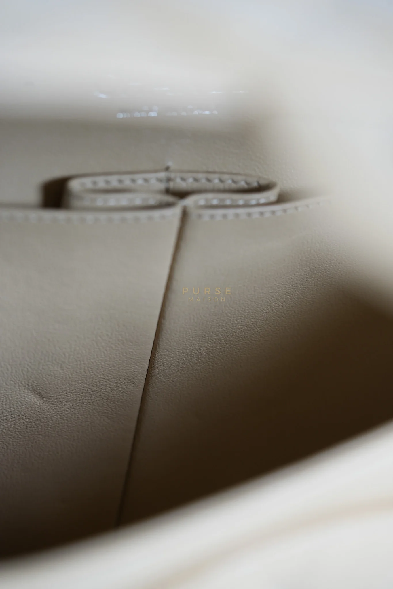 Chanel Classic Double Flap Jumbo Beige Clair Caviar Leather Silver Hardware (Series 17) - Image 32