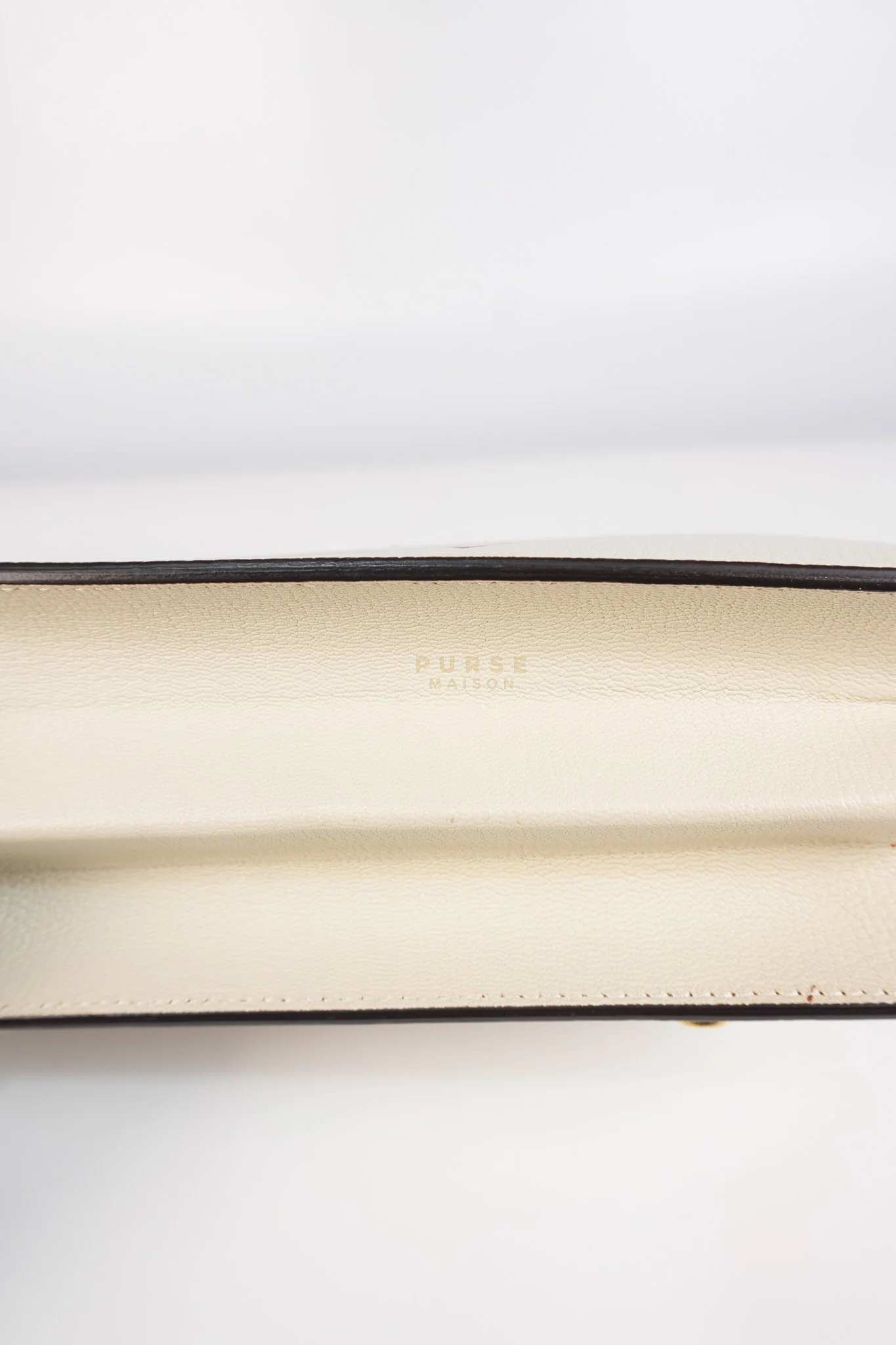 Gucci Ottilia Bee Printed Bamboo Top Handle Bag Small in Cream Leather and Snakeskin - Image 16