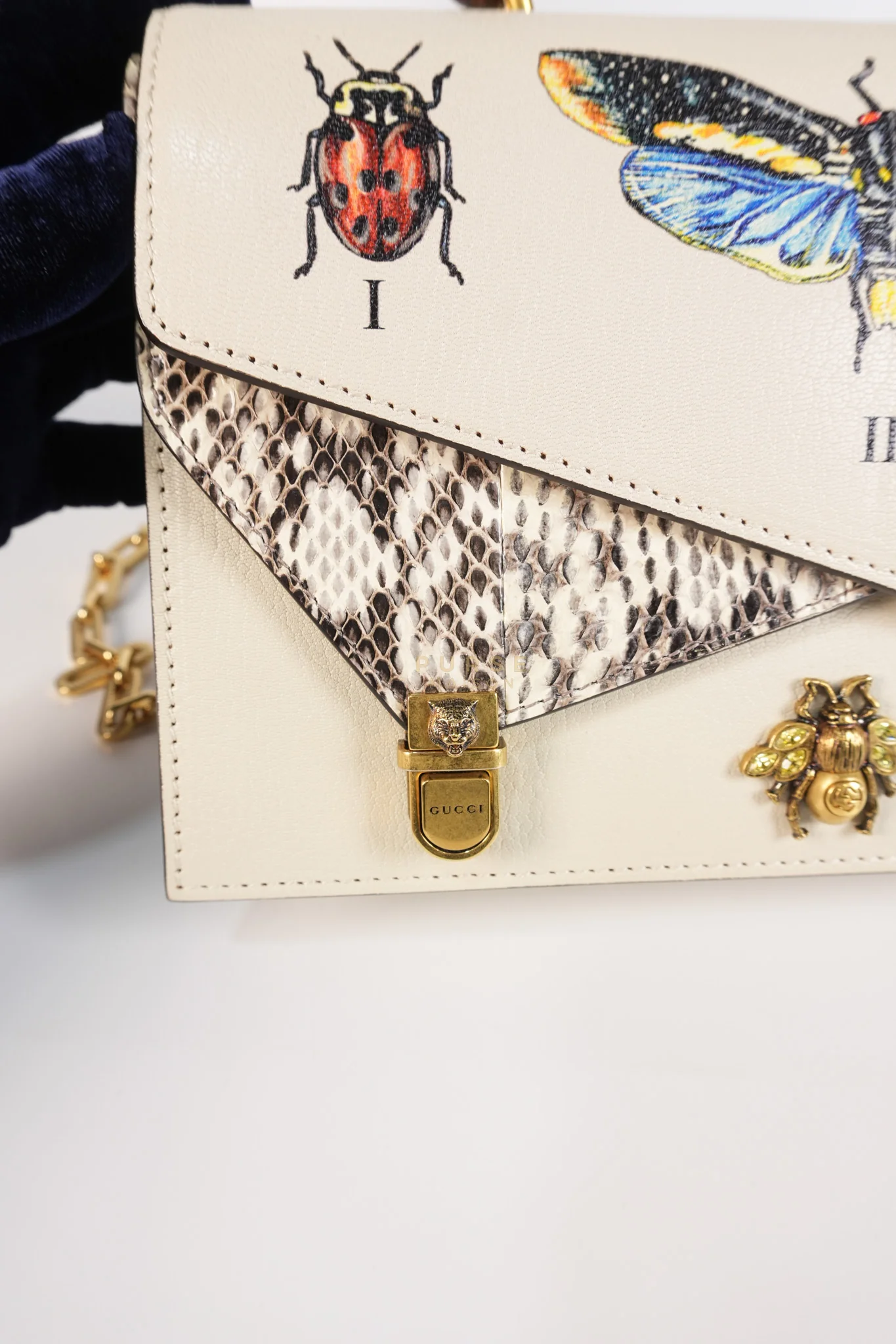 Gucci Ottilia Bee Printed Bamboo Top Handle Bag Small in Cream Leather and Snakeskin - Image 23