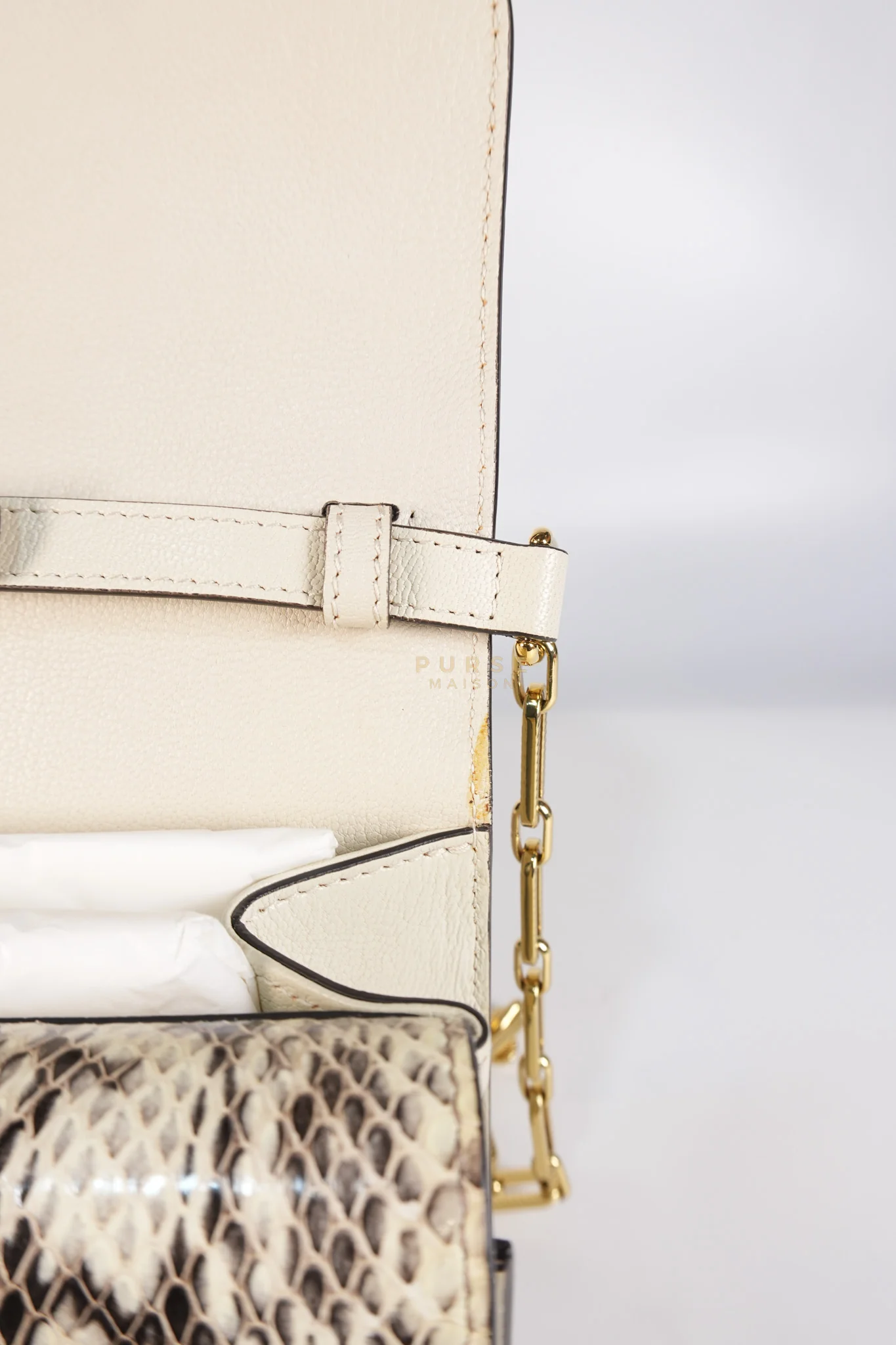 Gucci Ottilia Bee Printed Bamboo Top Handle Bag Small in Cream Leather and Snakeskin - Image 35