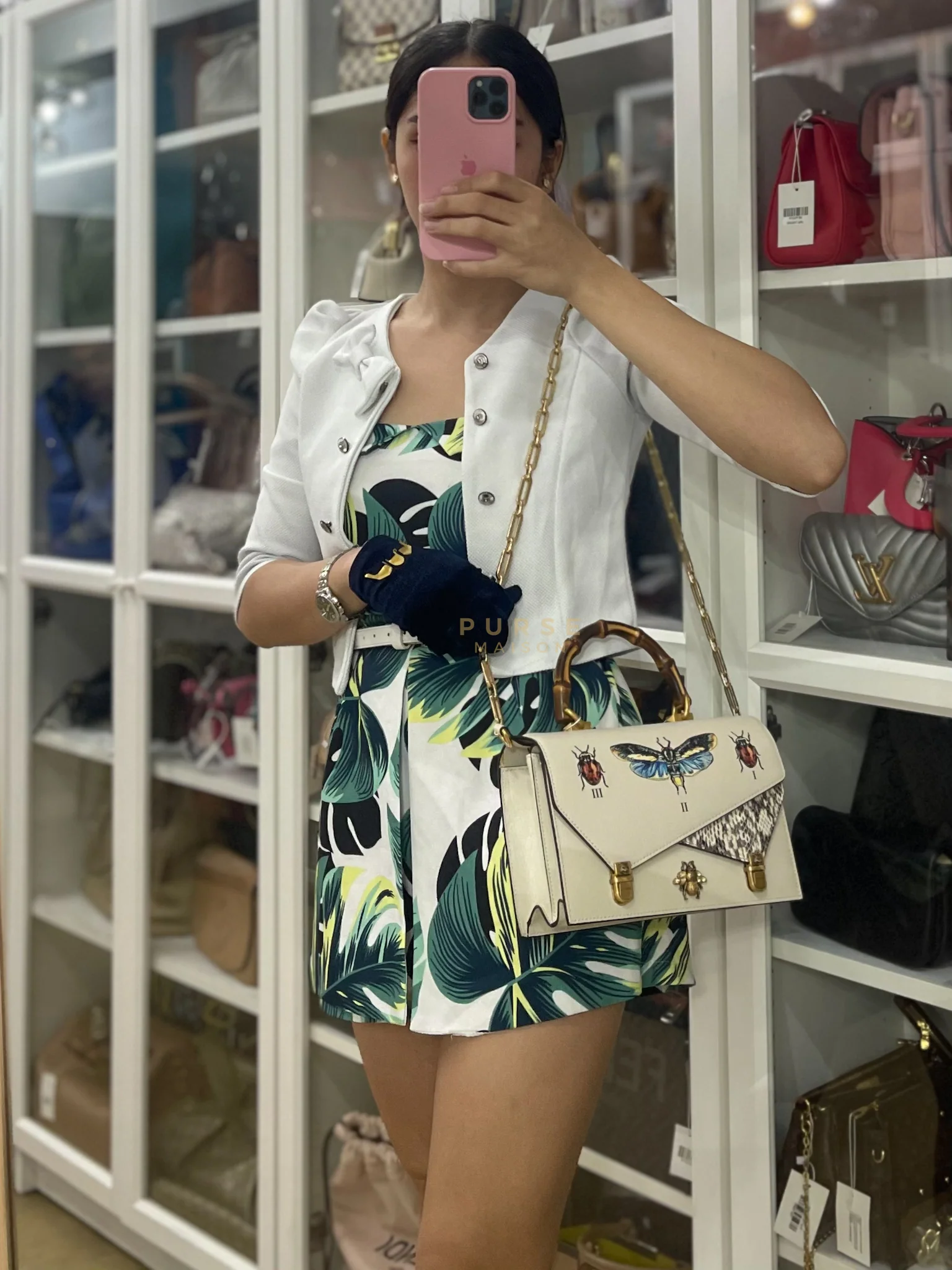 Gucci Ottilia Bee Printed Bamboo Top Handle Bag Small in Cream Leather and Snakeskin - Image 45