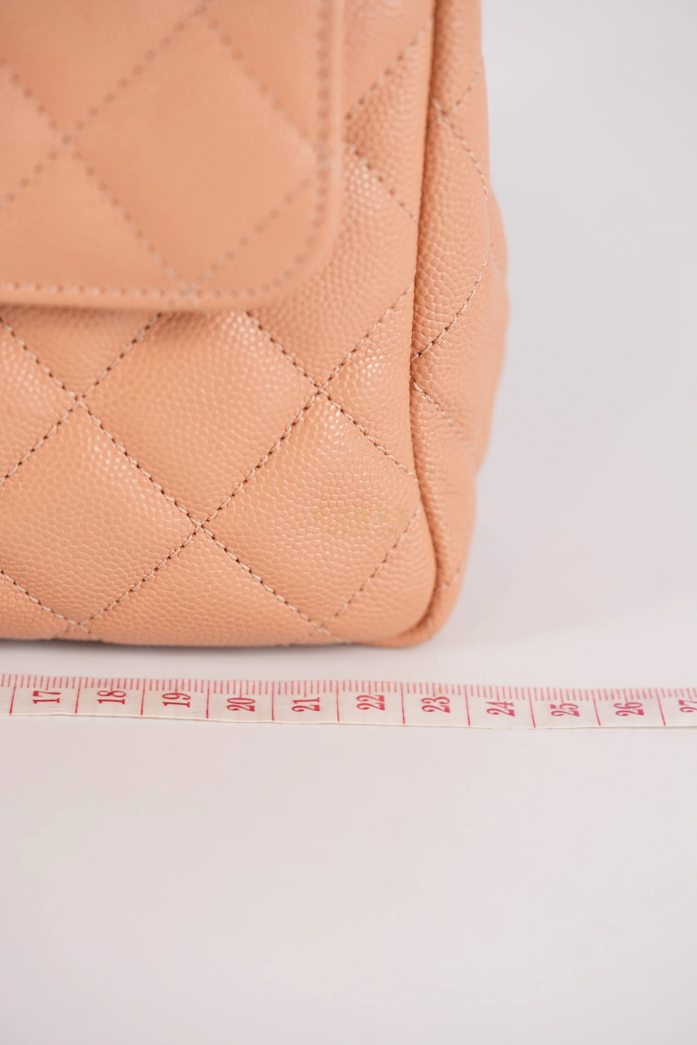 Chanel Wavy Small Hobo Caramel Caviar Leather in Aged Gold Hardware (Microchip) - Image 27