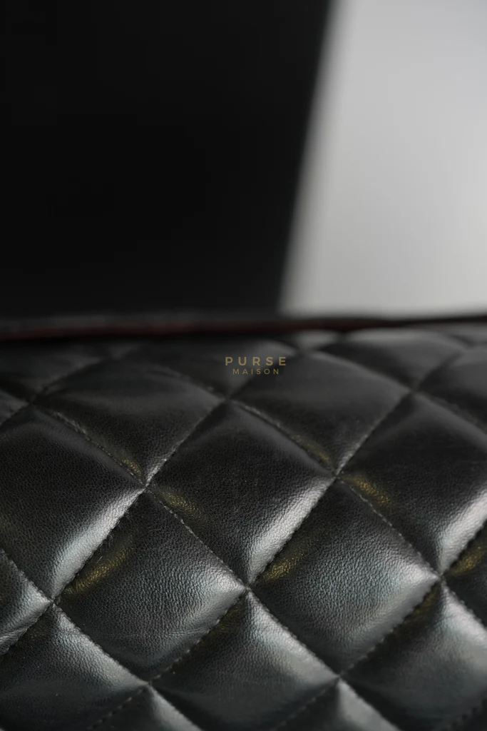 Chanel Classic Double Flap Maxi in Black Lambskin Leather and Gold Hardware Series 14 - Image 58