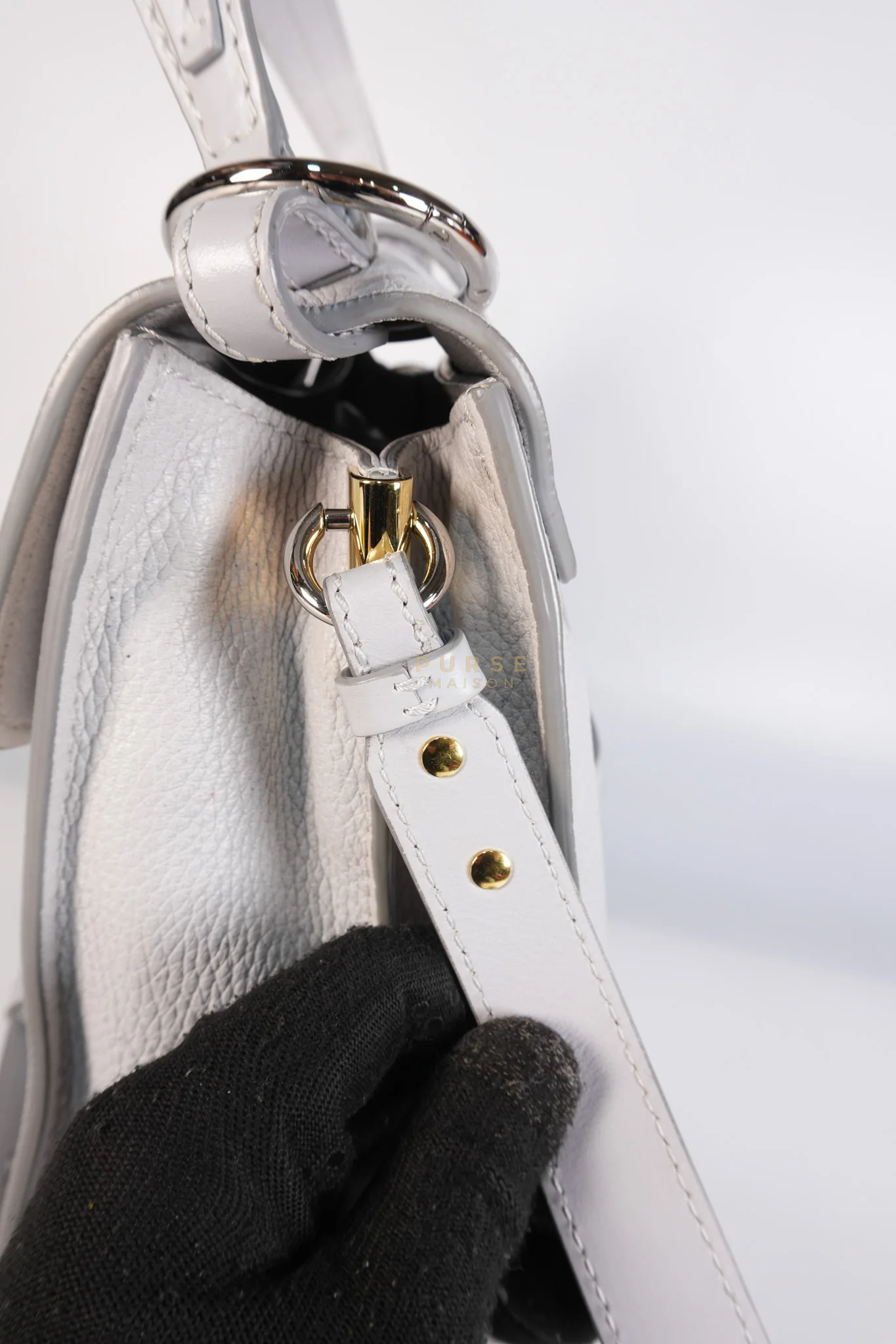 Chloe Aby Day Bag Small in Light Gray - Image 19