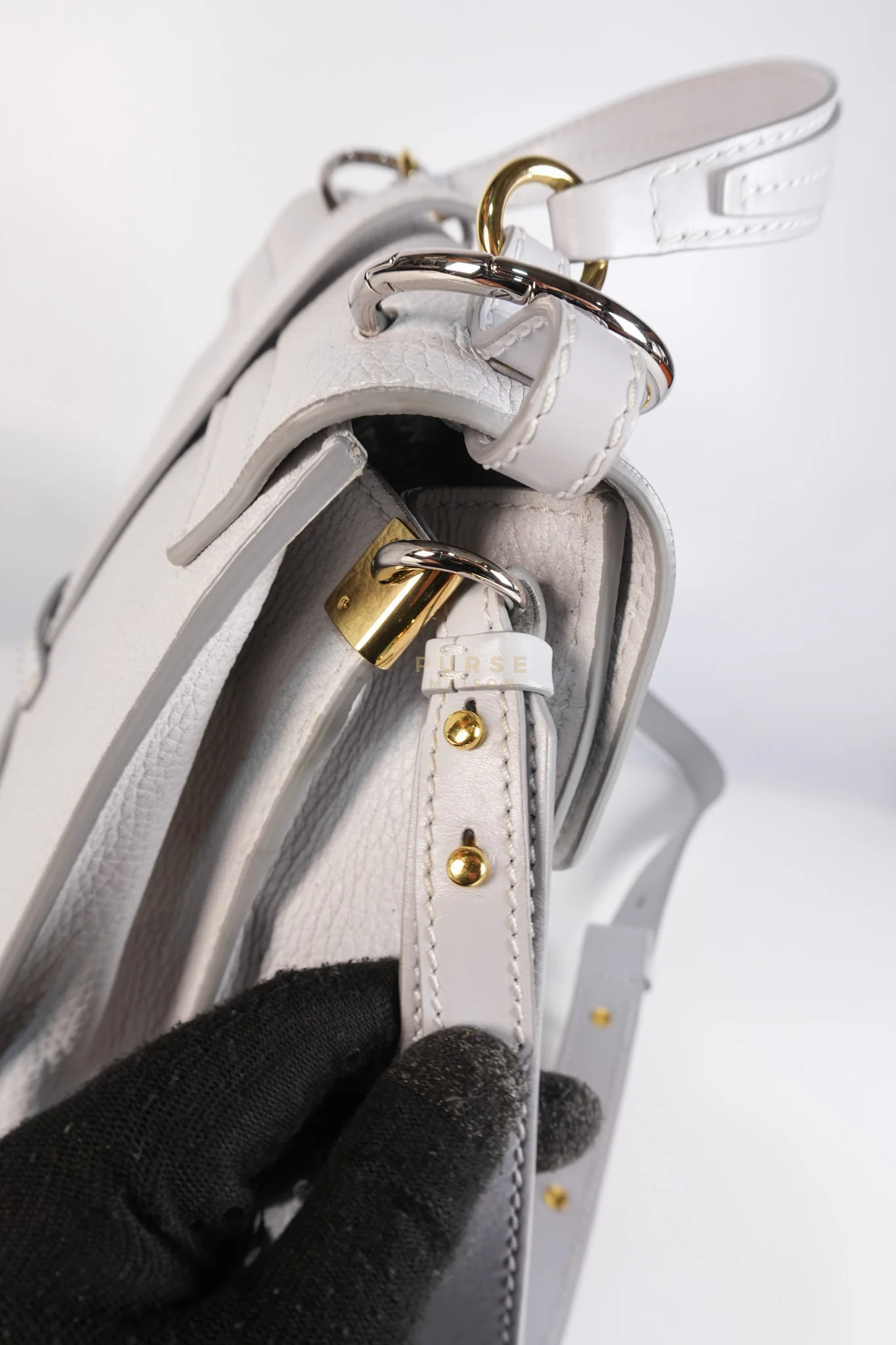 Chloe Aby Day Bag Small in Light Gray - Image 21