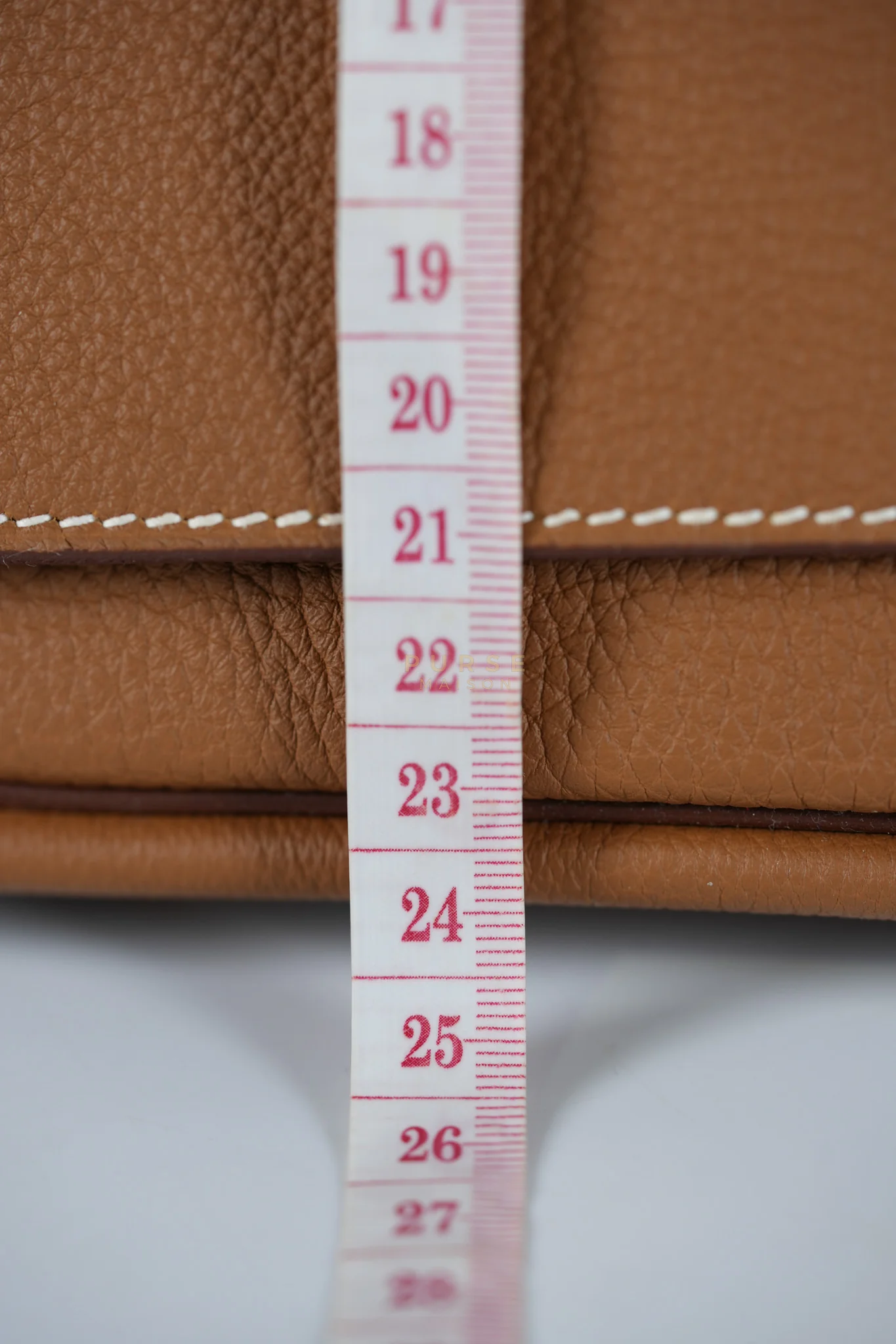 Hermes Steve Light Junior in Gold Togo Leather and Palladium Hardware Stamp Z (2021) - Image 30