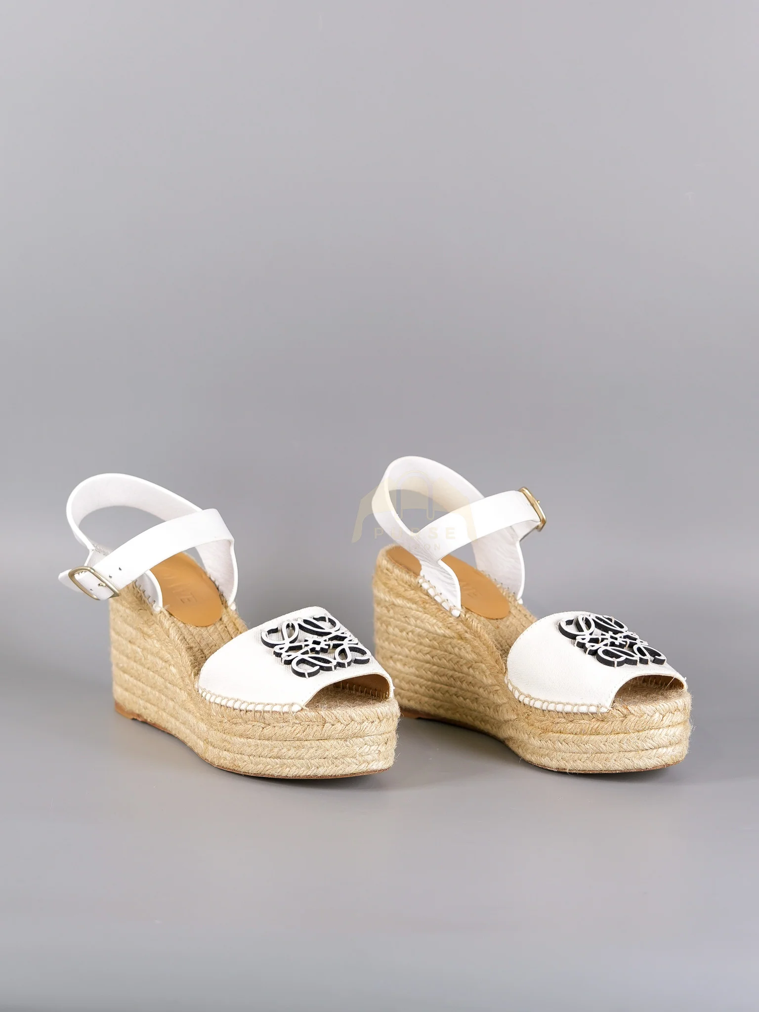 Loewe Anagram White Canvas Wedge Sandals Size 37EU (24cm) - Image 2
