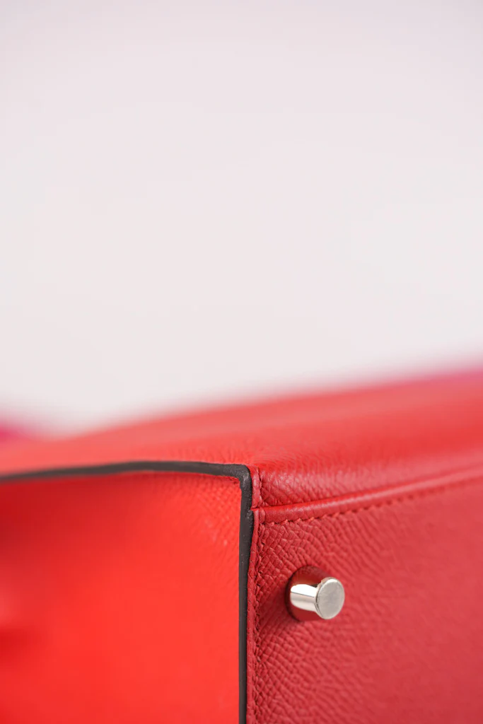 Hermes Kelly 28 Sellier in Rouge Coeur/Rose Extreme/Blue Zanzibar Epsom Leather and Palladium Hardware Stamp Z (2021) - Image 27