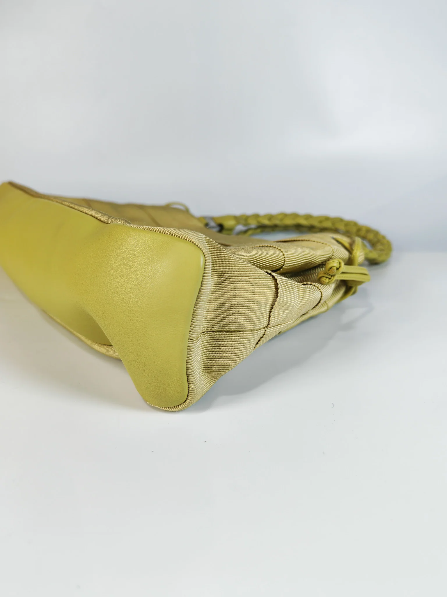 Salvatore Ferragamo Pleated Light Green Grossgrain Nylon Shoulder Bag - Image 8