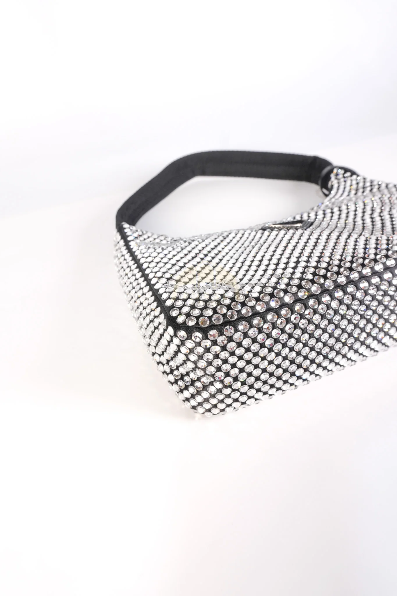 Prada Re-Edition 2000 Black Nylon with Crystals Shoulder Bag - Image 8