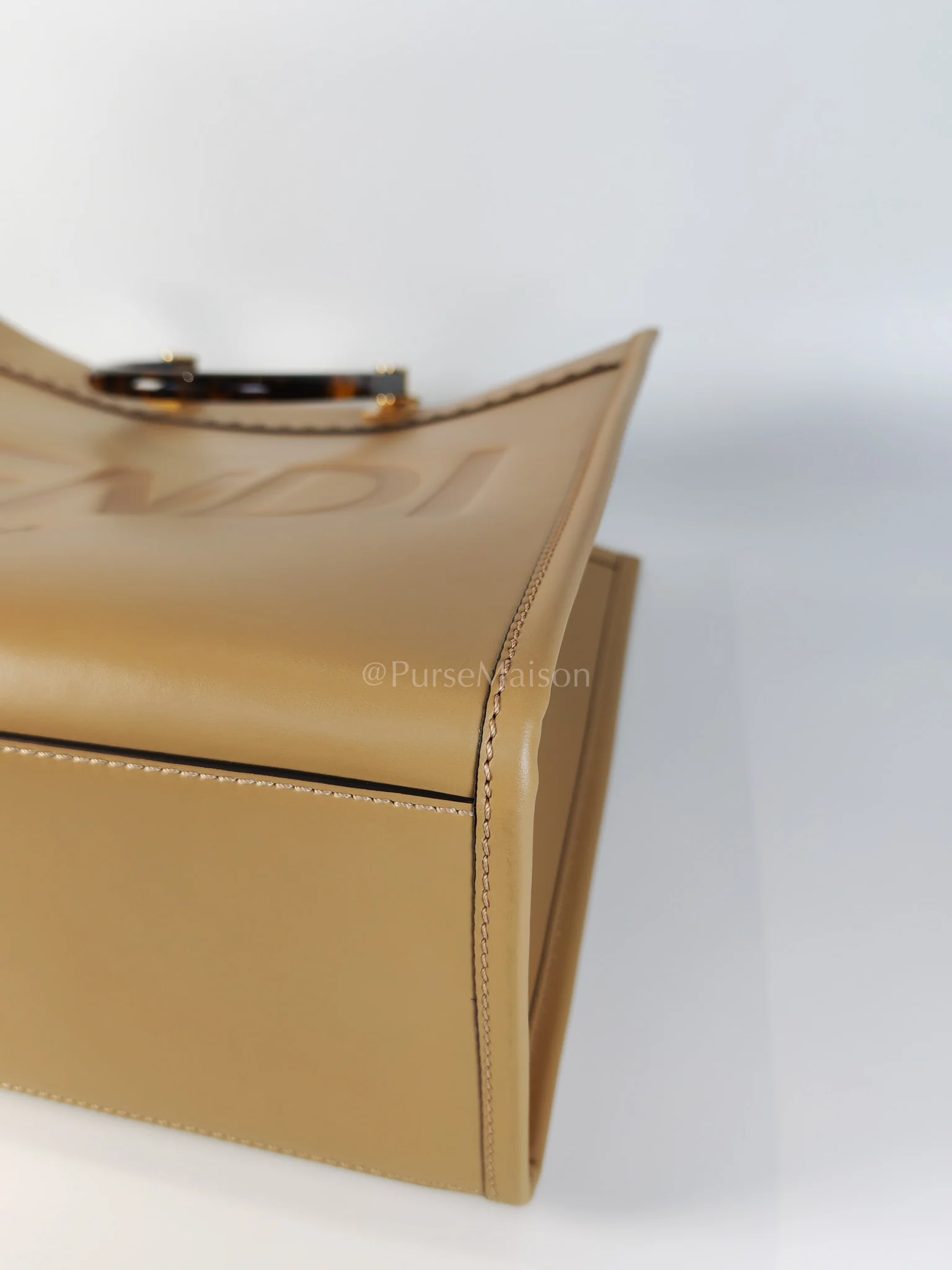 Fendi Sunshine Medium in Beige Smooth Calfskin Leather Tote Bag - Image 8