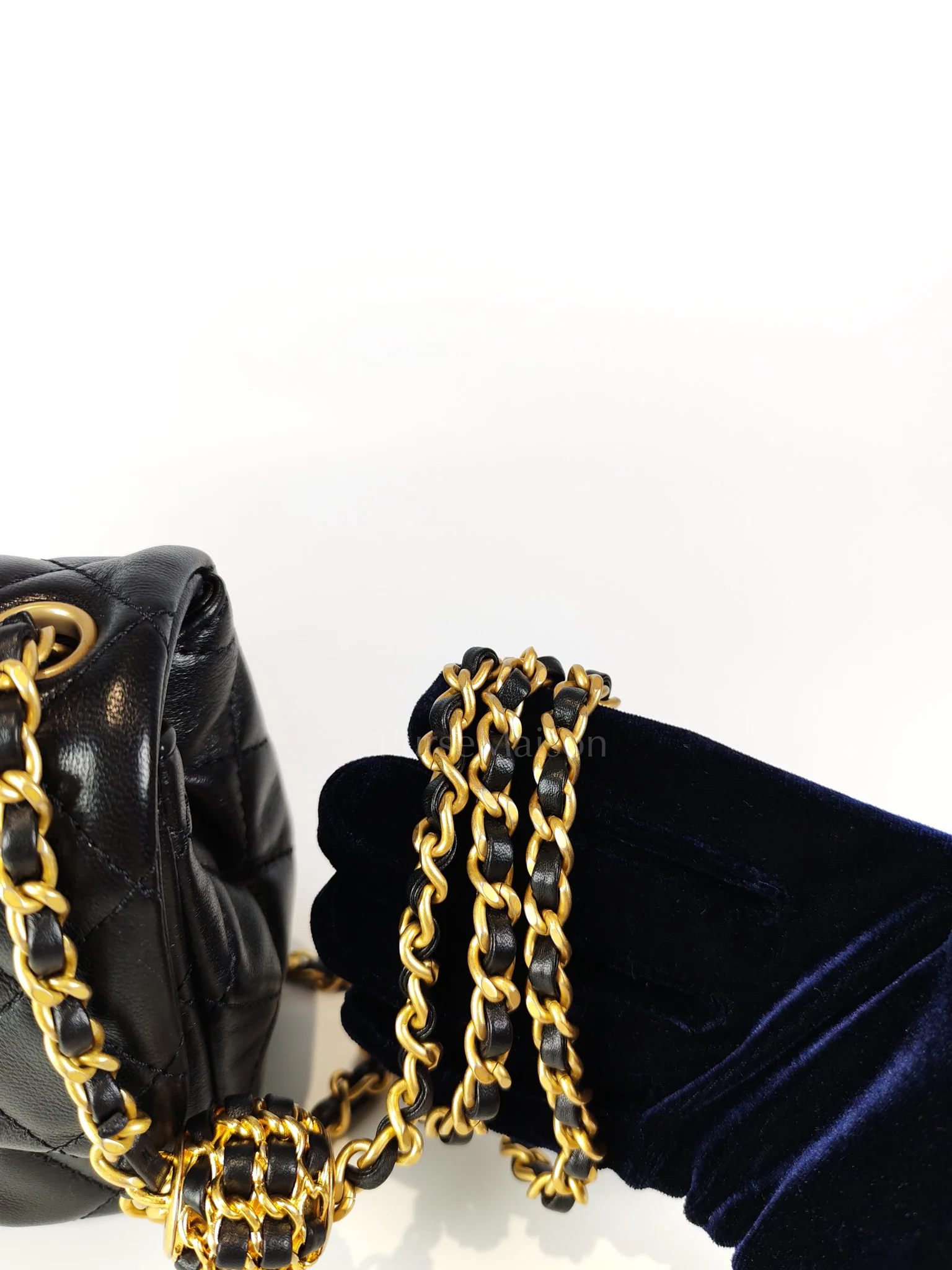 Chanel 22S Mini Square Pearl Crush in Black Lambskin Leather and Aged Gold Harwadre (Microchip) - Image 15