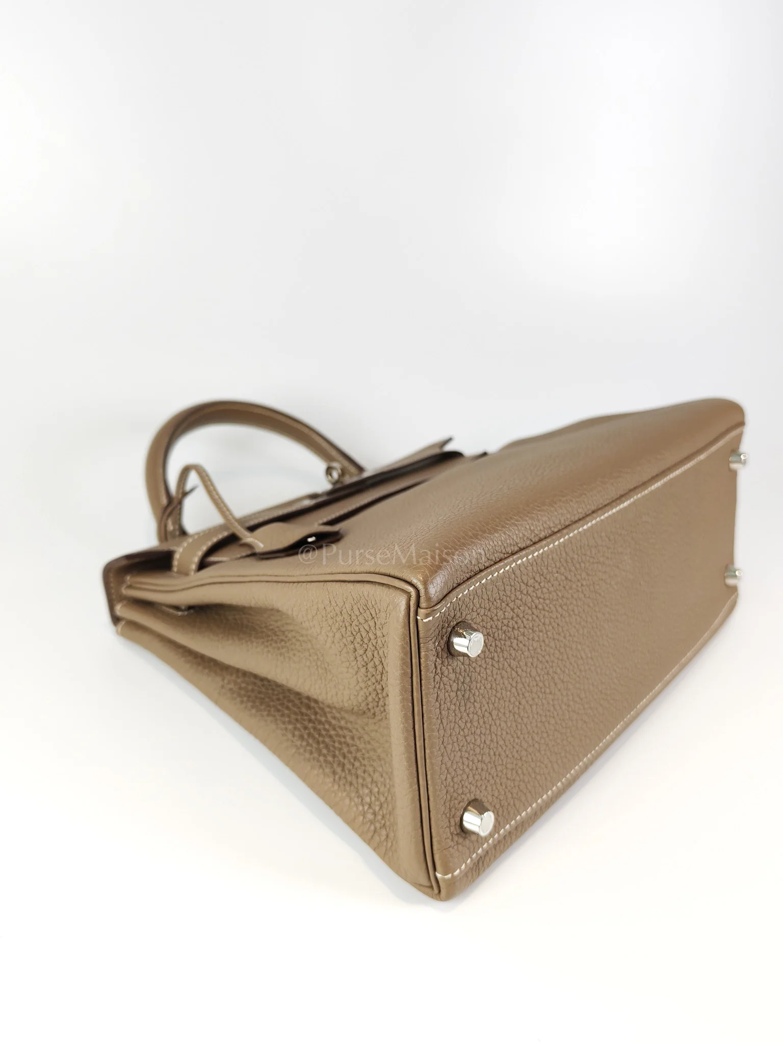 Hermes Kelly 28 Retourne in Etoupe Togo Leather and Palladium Hardware Stamp D (2019) - Image 8
