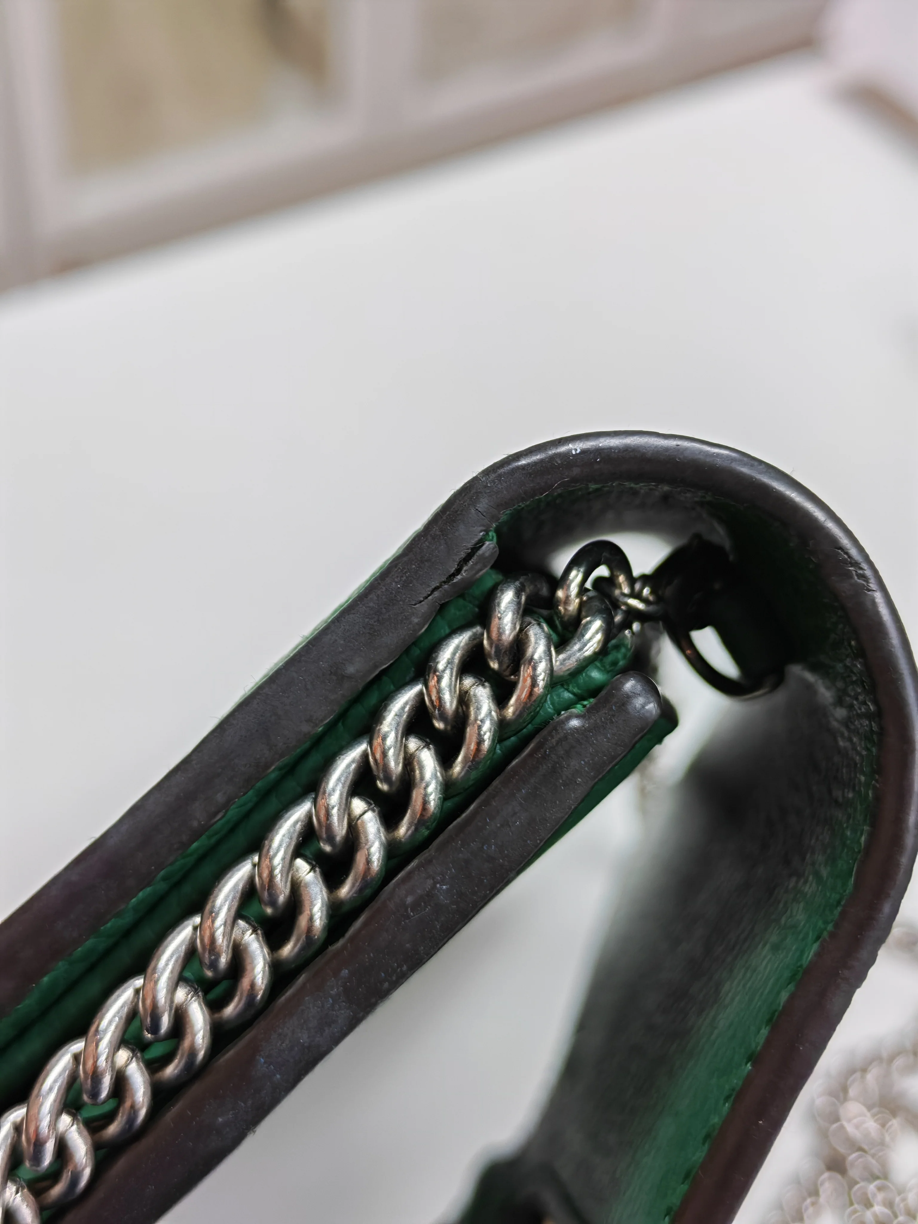 Gucci Dionysus Mini Chain Bag in Emerald Green Grained Leather Chain Bag - Image 28