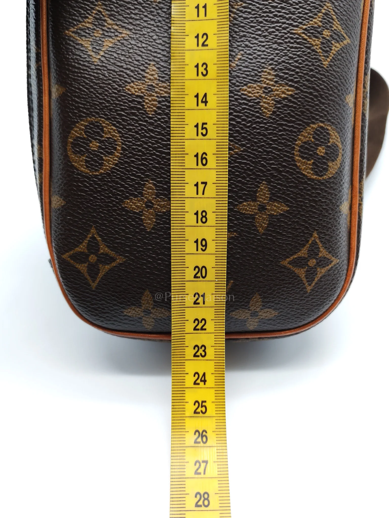 Louis Vuitton Pochette Gange Chest Bag in Monogram Canvas (Date Code: CA1024) - Image 29