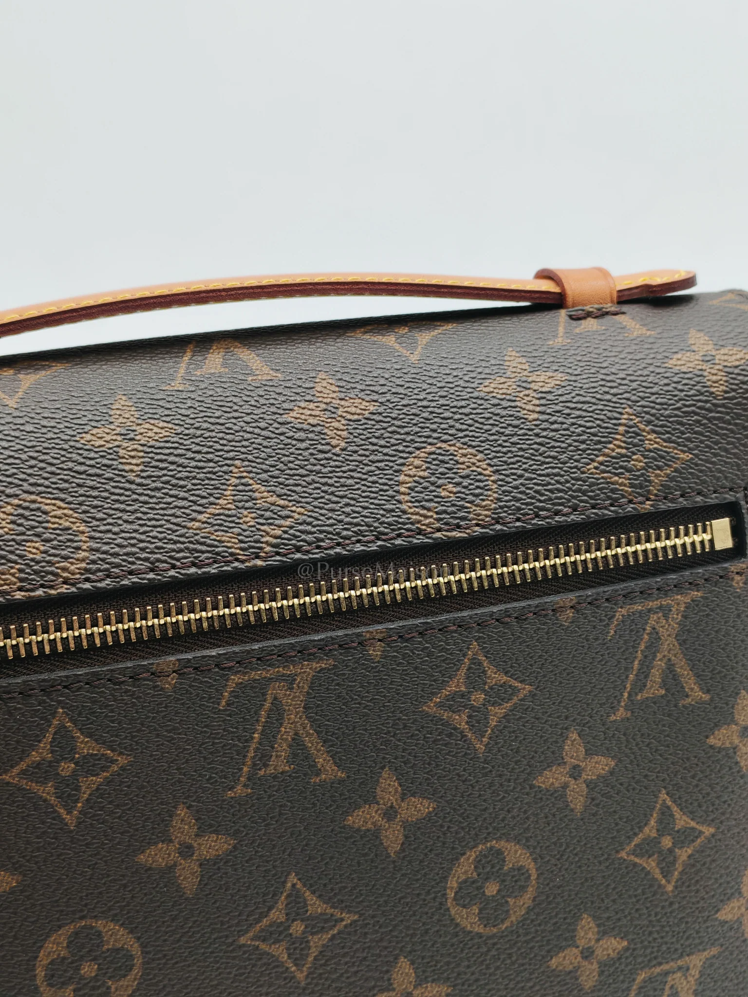 Louis Vuitton Pochette Metis in Monogram Canvas (Date Code: DU2199) - Image 17
