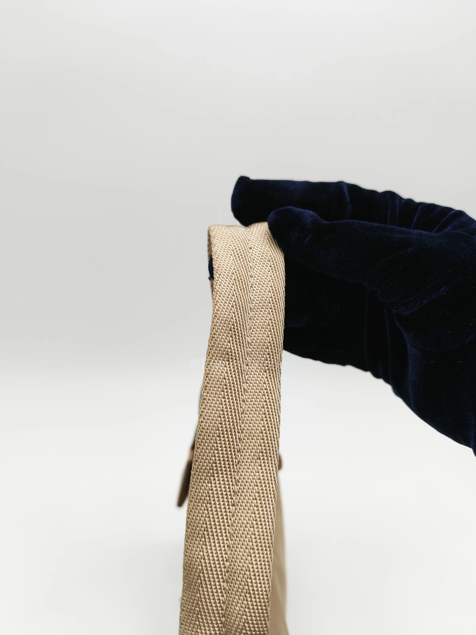 Prada Re-Edition 2000 Mini Bag in Beige Tessuto Nylon Canvas - Image 14