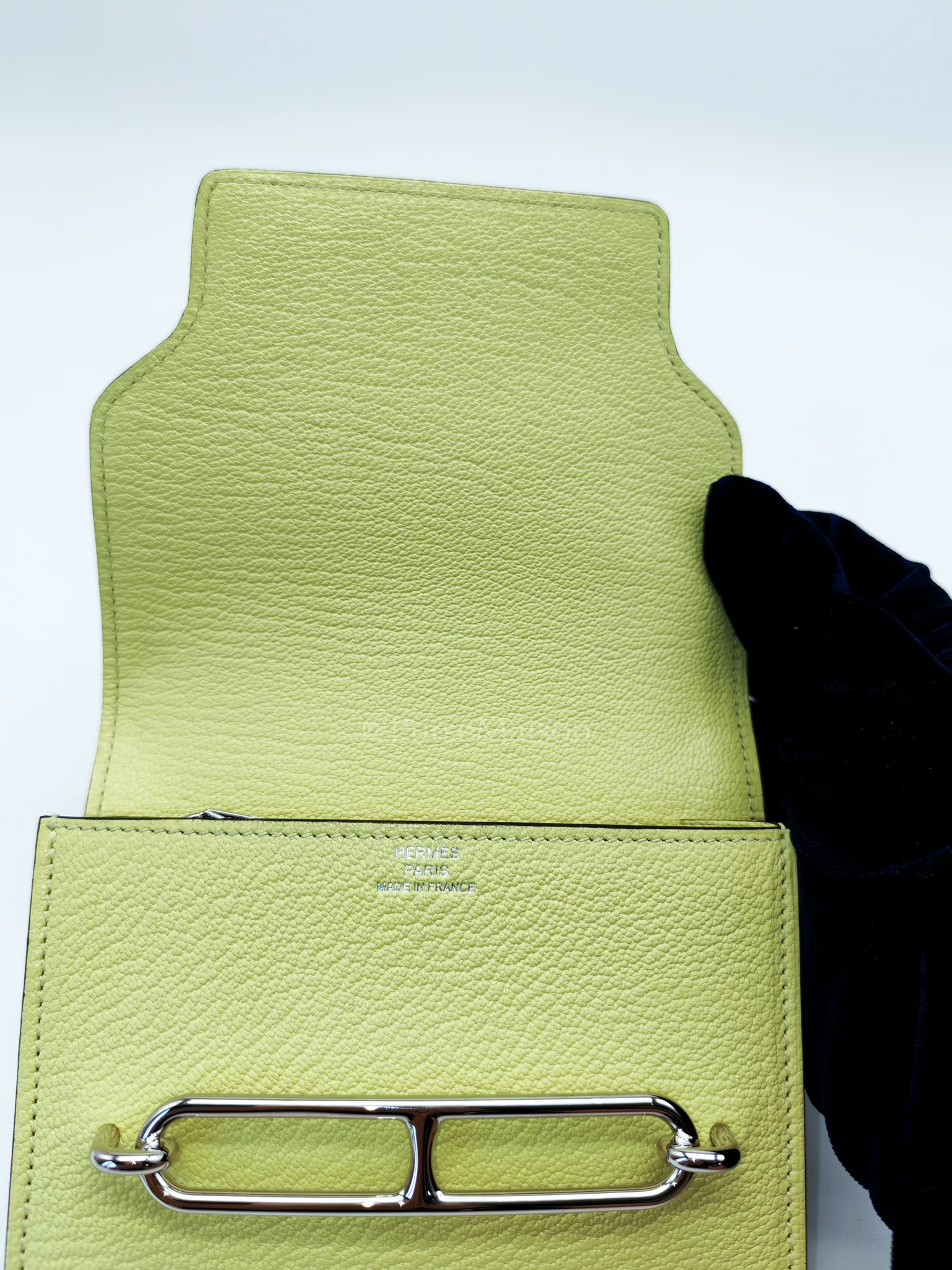 Hermes Roulis Slim Wallet in Jaune Bourgeon Chevre Mysore & Palladium Hardware Stamp U(2022) - Image 16