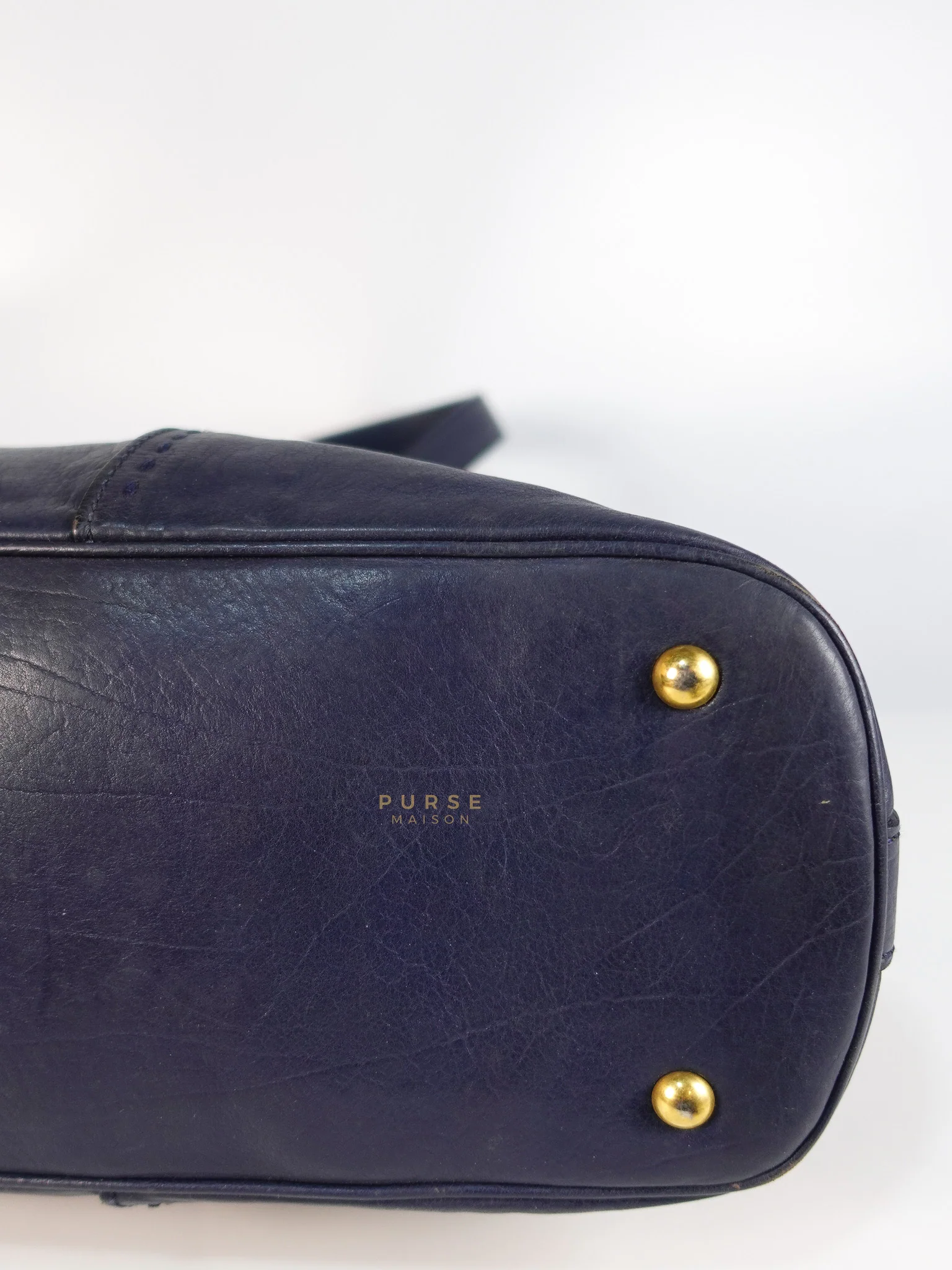 Yves Saint Laurent Sac Muse Large Hand Bag In Navy Blue Calfskin Leather Aged Gold Hardware - Image 15
