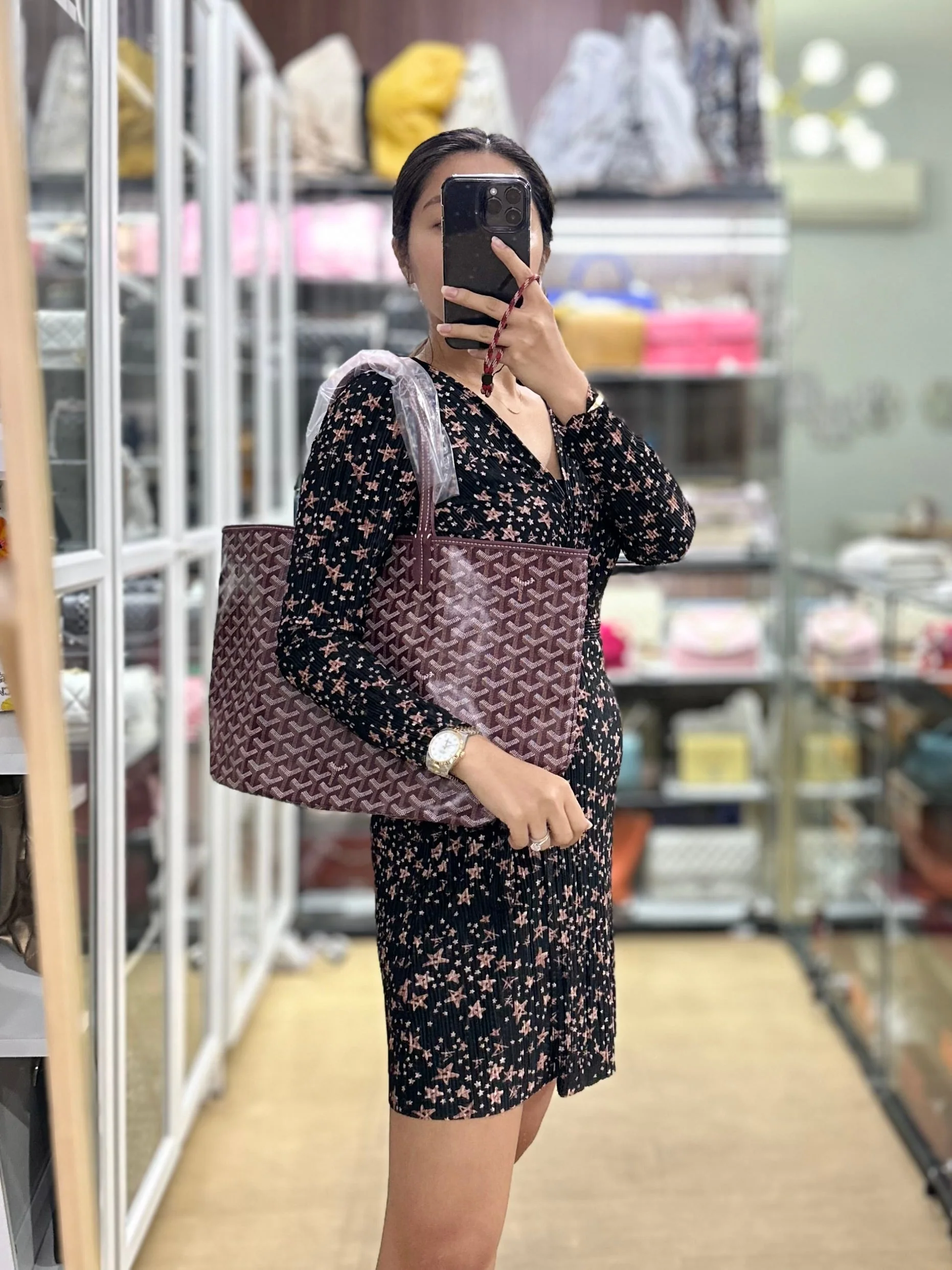 Goyard Saint Louis PM Bordeaux (burgundy) with Croc Universel Clip Charm in Goyardine Canvas Tote Bag - Image 23