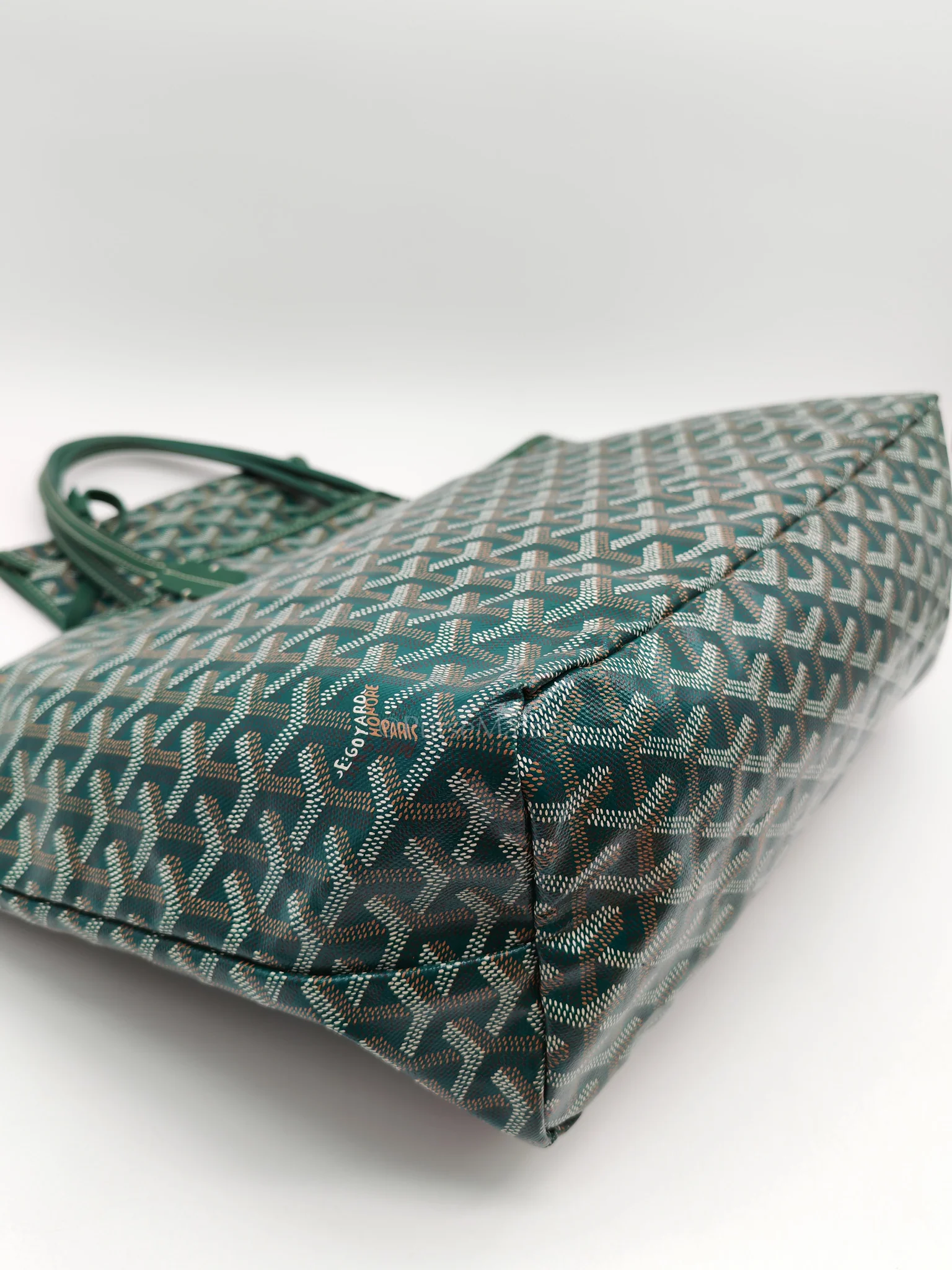 Goyard Saint Louis PM in Green Goyardine Canvas Tote Bag - Image 10