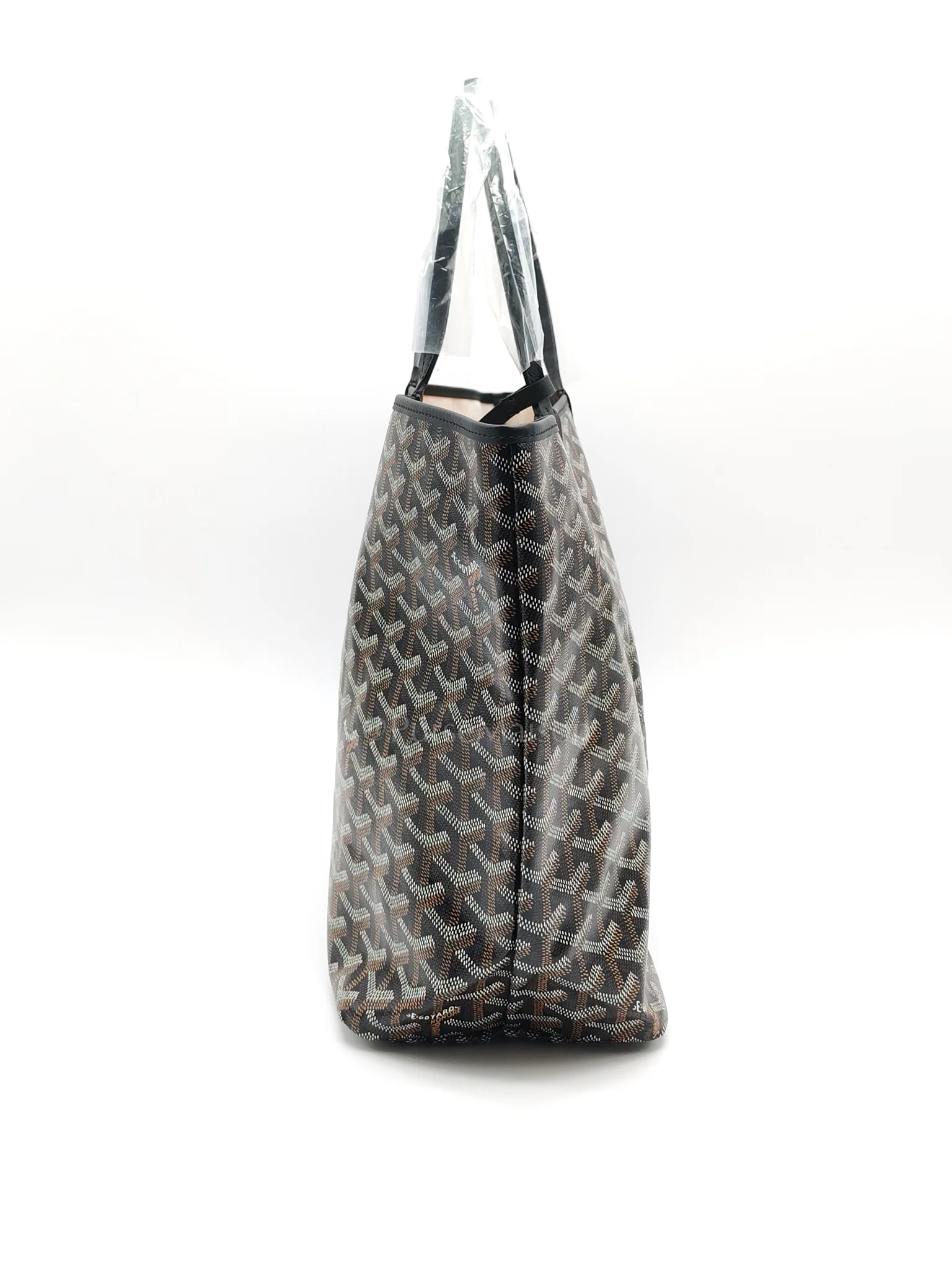 Saint Louis PM with Croc Universel Clip Charm in Noir/Black Goyardine Canvas - Image 6