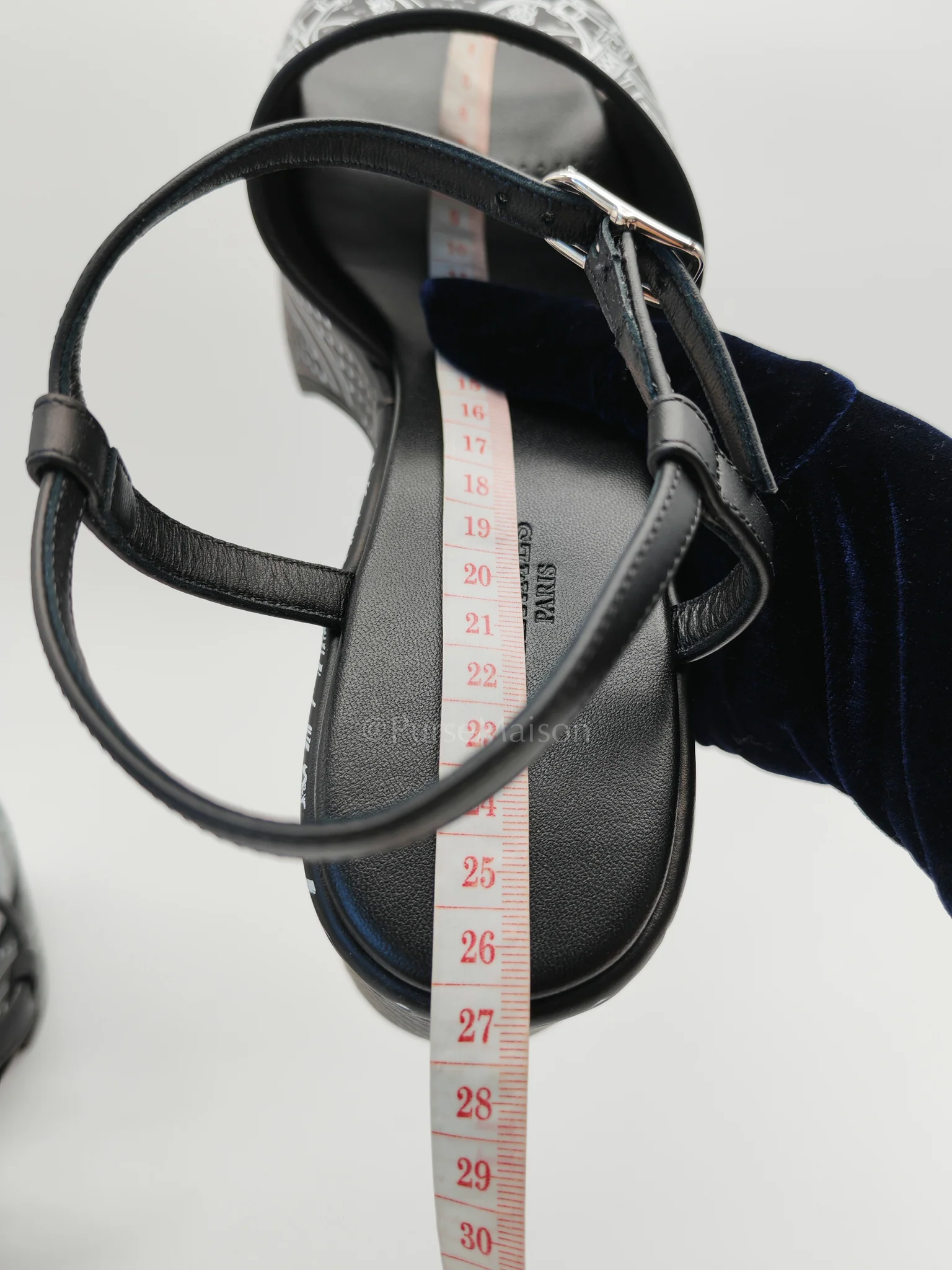 Hermes Sandales Femme Kervella 35 Vean Improme BDG Perfore Noir Size 40EU (25.5cm) - Image 14