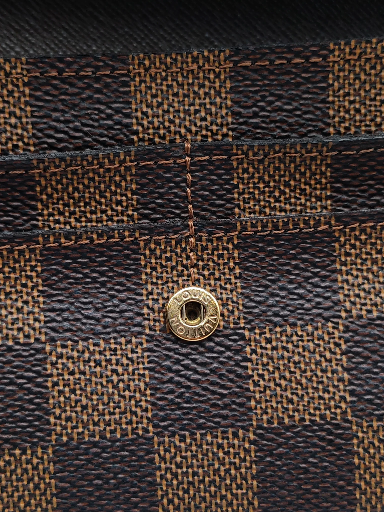 Louis Vuitton Sarah Long Wallet in Damier Ebene Canvas - Image 17