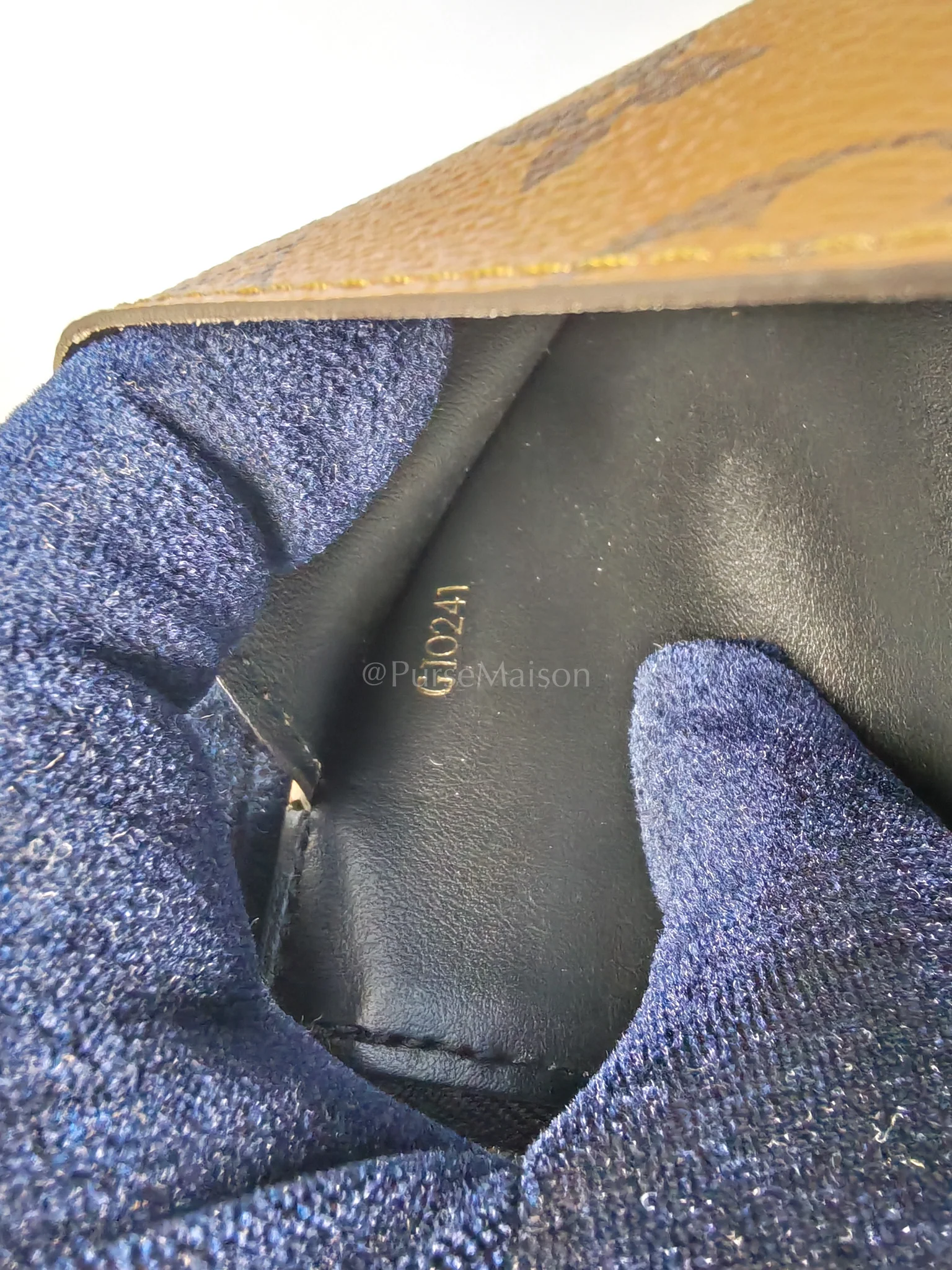 Louis Vuitton Slim Purse in Reverse Monogram Canvas (Date code: GI0241) - Image 17