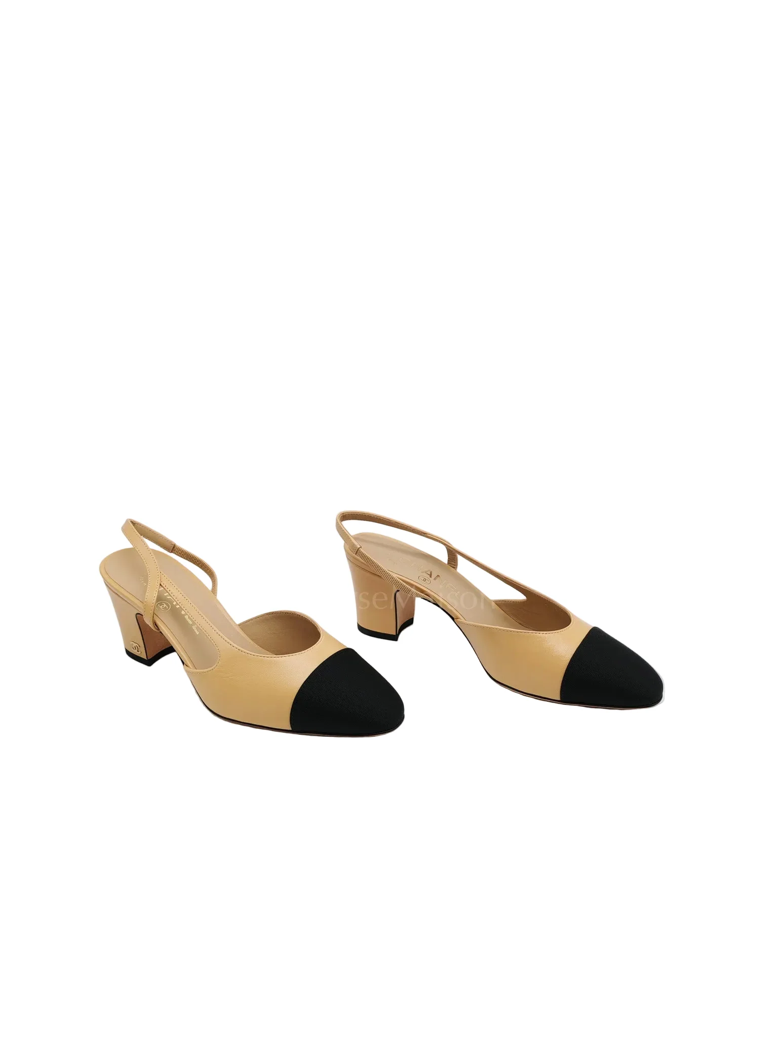 Chanel CC Slingback Pumps in Beige Lambskin Leather & Black Cap Toe Canvas Size 37 EU(23.5 cm) - Image 2