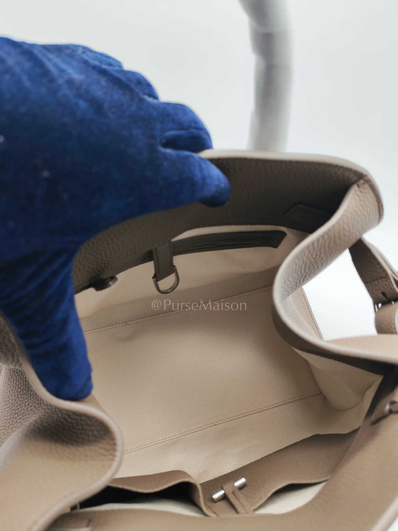 The Row Soft Marguax 12 Matte Smoke Toupe Calfskin Leather - Image 17